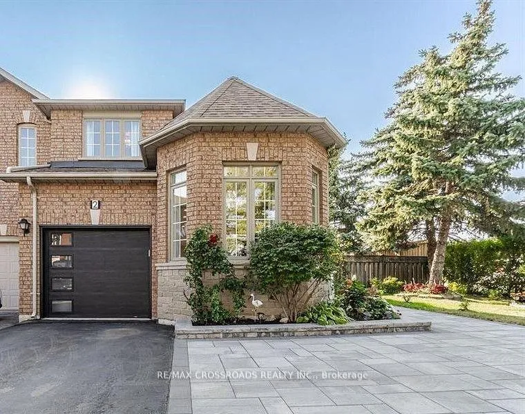 Photo 1 of 2 Wedgewood Place, Vaughan, Concord — HOMEH