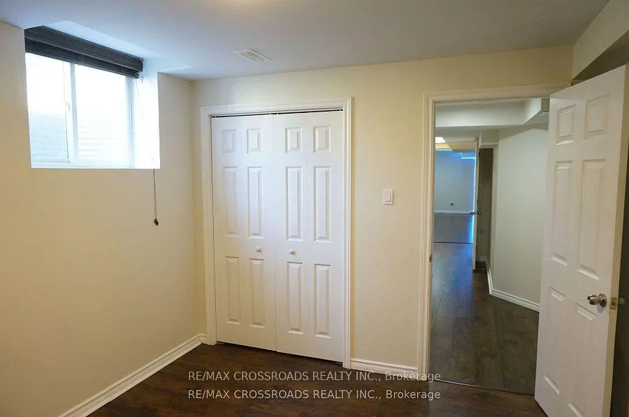 Photo 10 of 2 Wedgewood Place, Vaughan, Concord — HOMEH