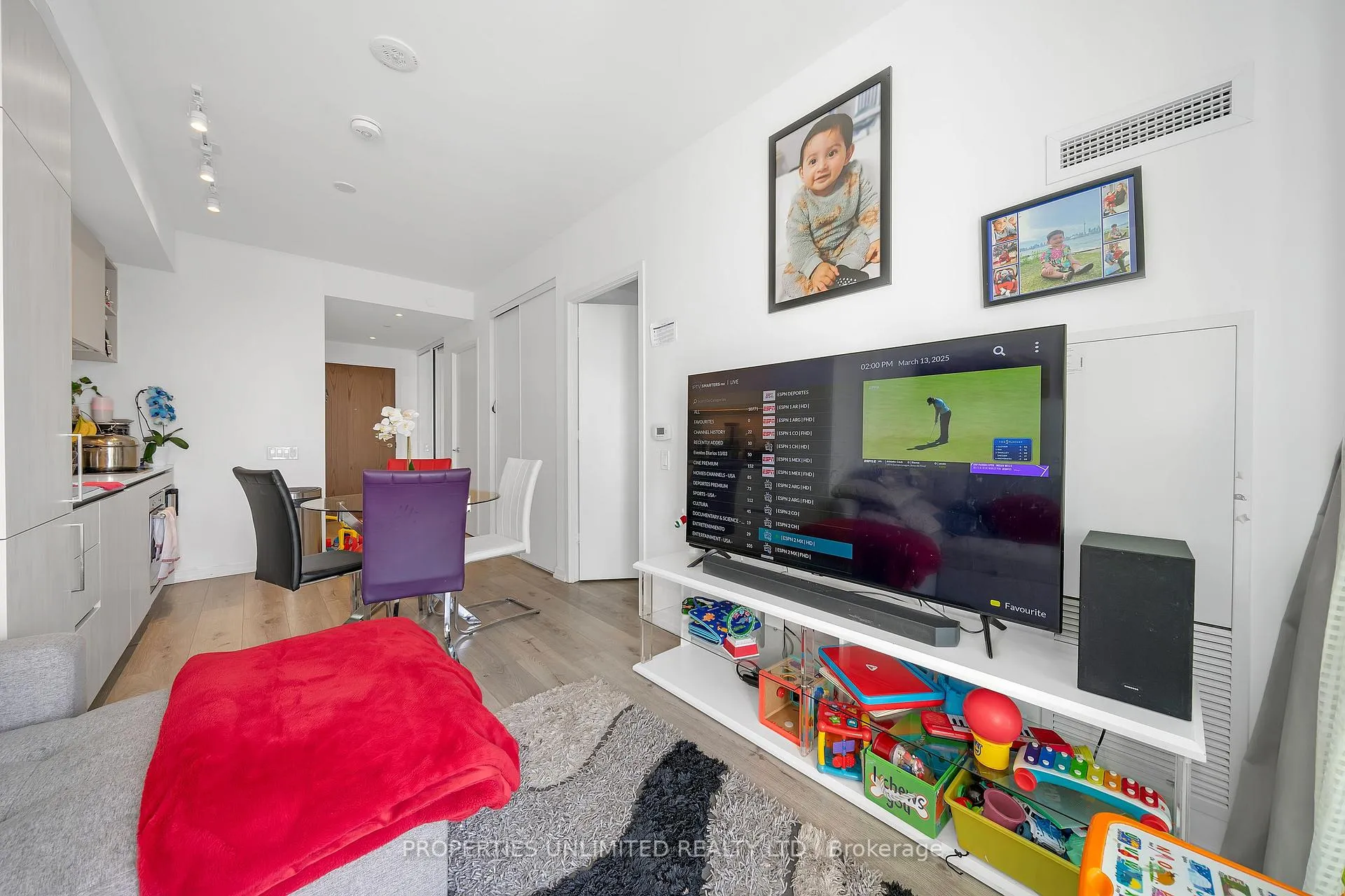 Photo 11 of Unit 4903, 7890 Jane Street, Vaughan, Vaughan Corporate Centre — HOMEH