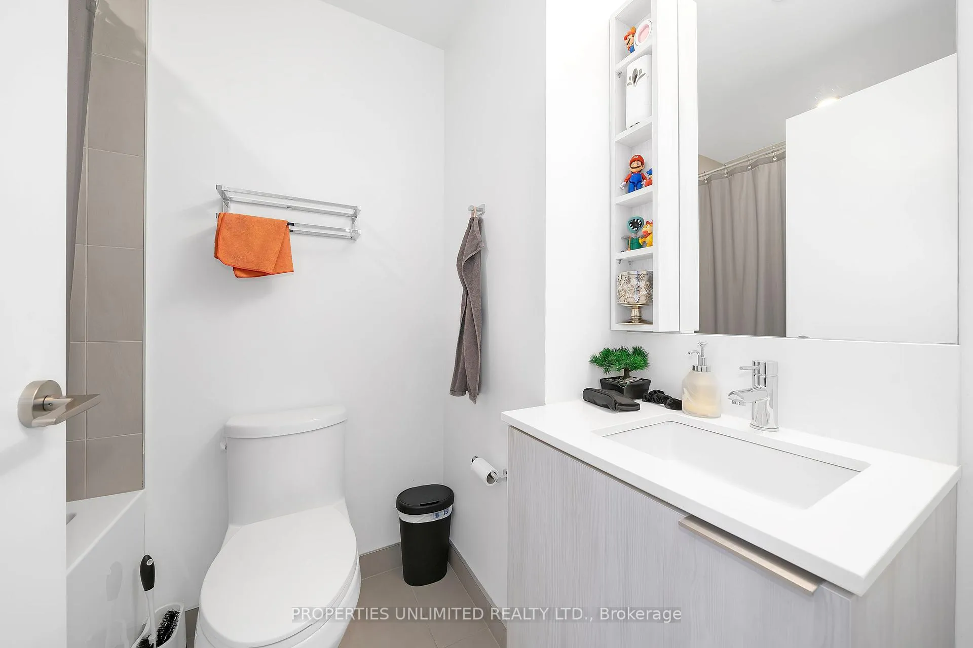 Photo 12 of Unit 4903, 7890 Jane Street, Vaughan, Vaughan Corporate Centre — HOMEH