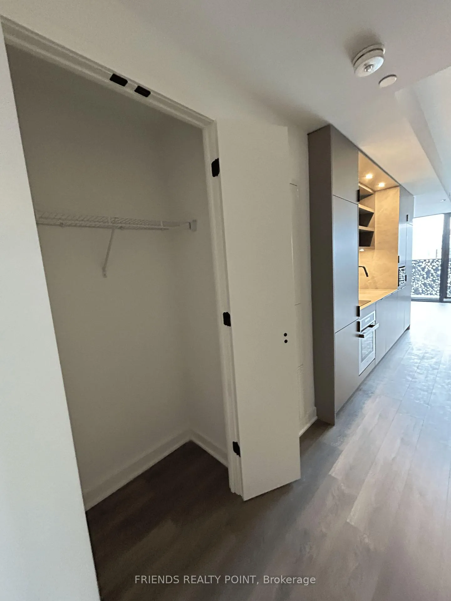 Photo 6 of Unit 1405, 55 Charles Street E, Toronto, Church-Yonge Corridor — HOMEH