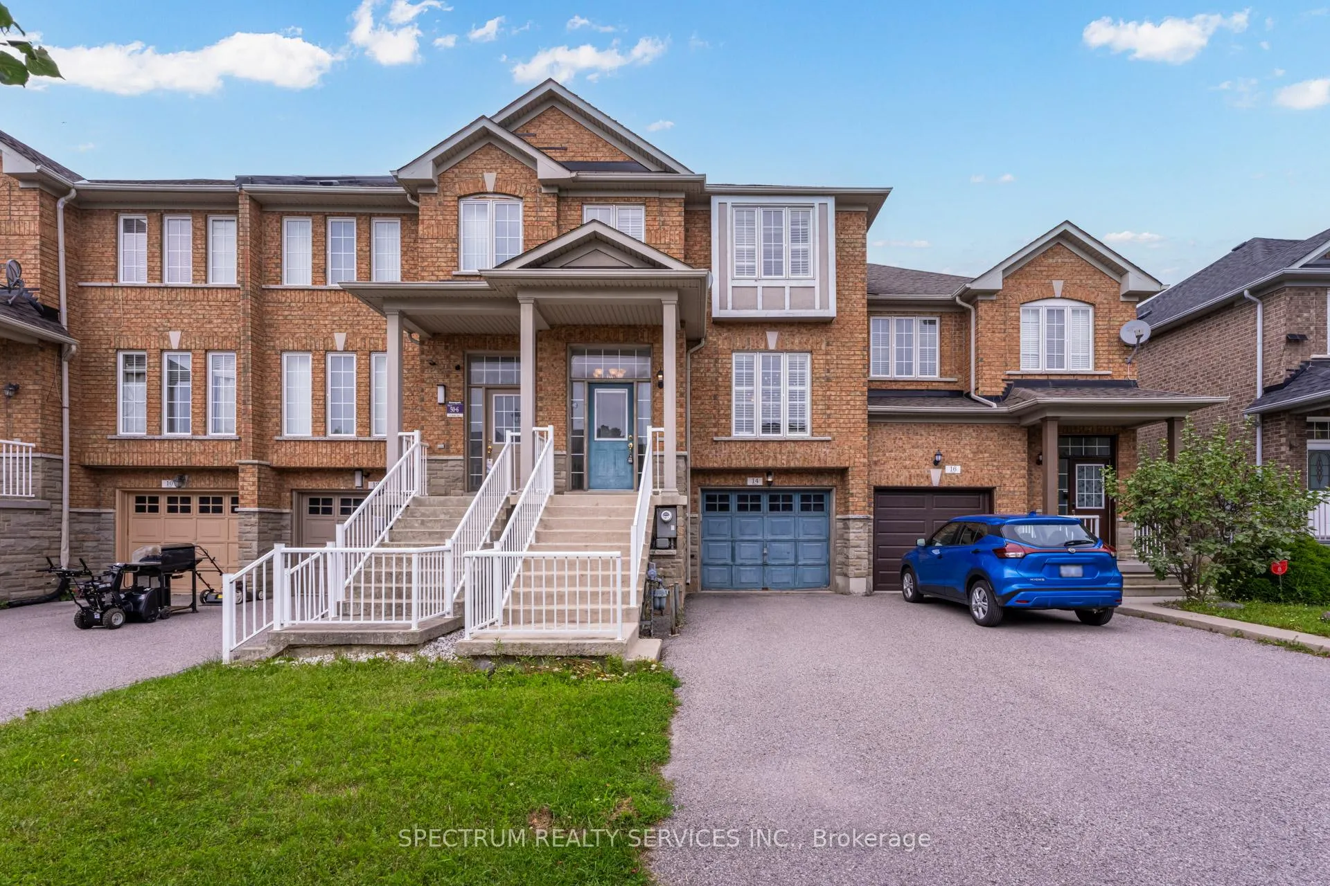 Photo 1 of 14 Martell Gate, Aurora, Bayview Northeast — HOMEH