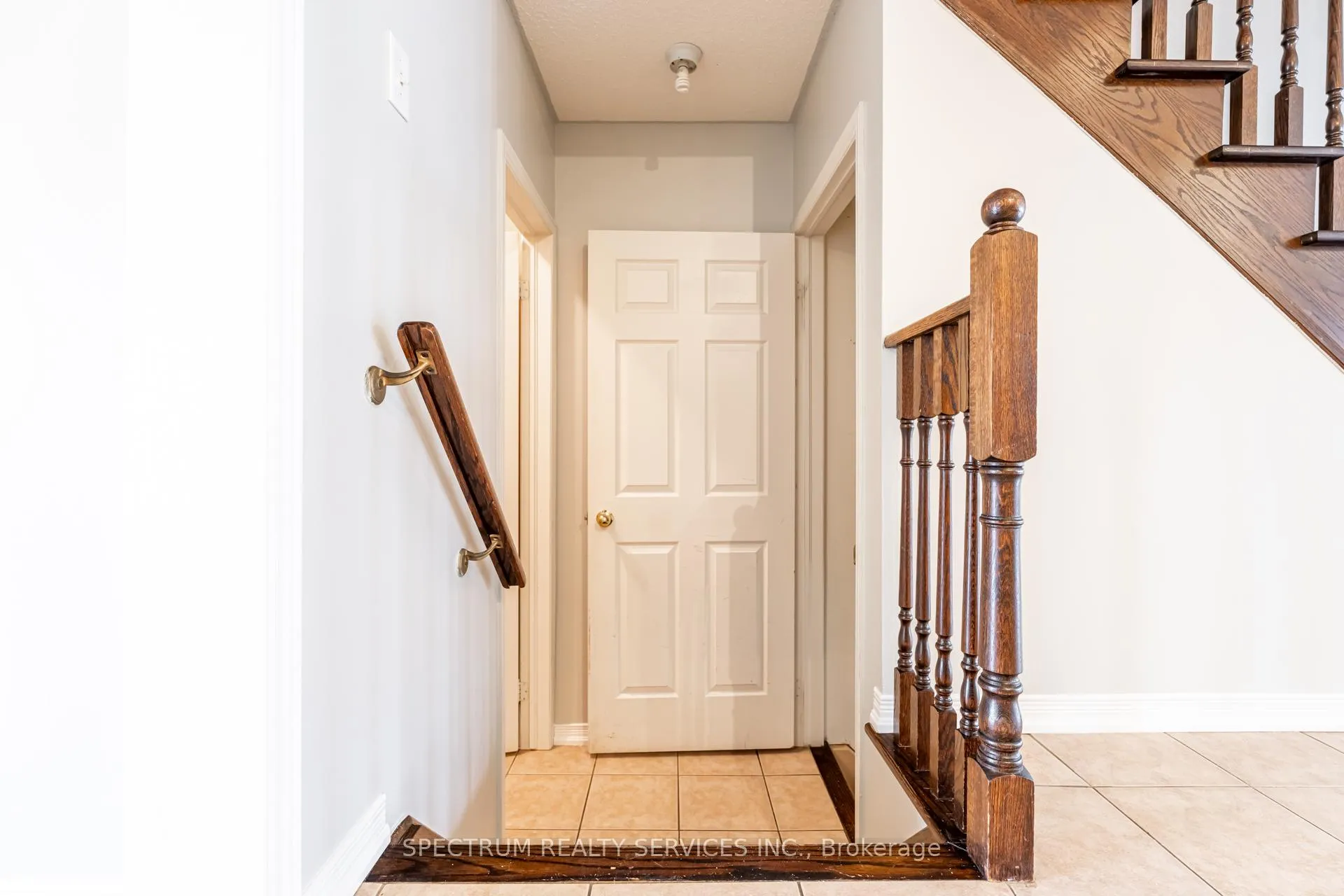 Photo 9 of 14 Martell Gate, Aurora, Bayview Northeast — HOMEH