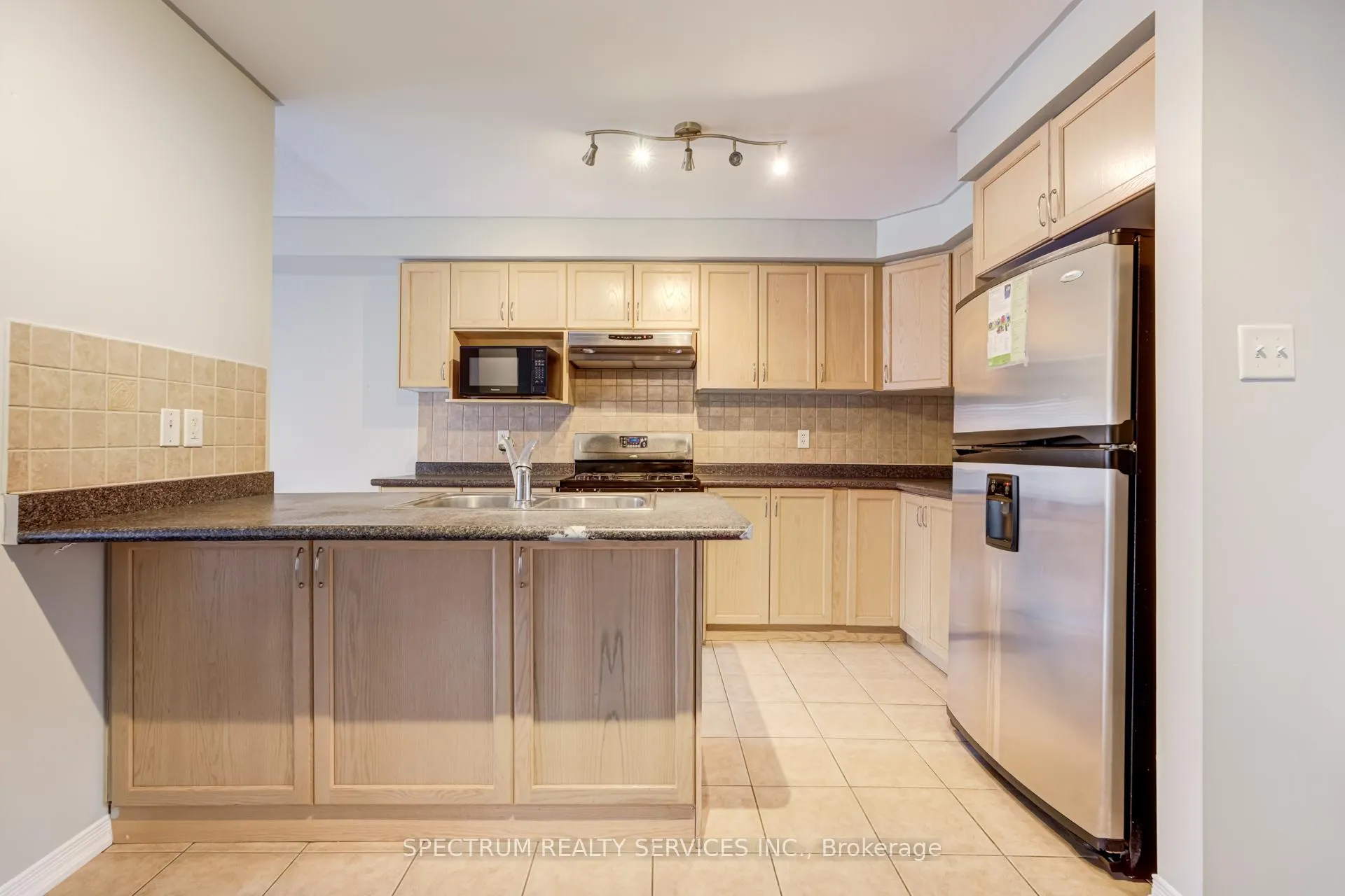 Photo 11 of 14 Martell Gate, Aurora, Bayview Northeast — HOMEH