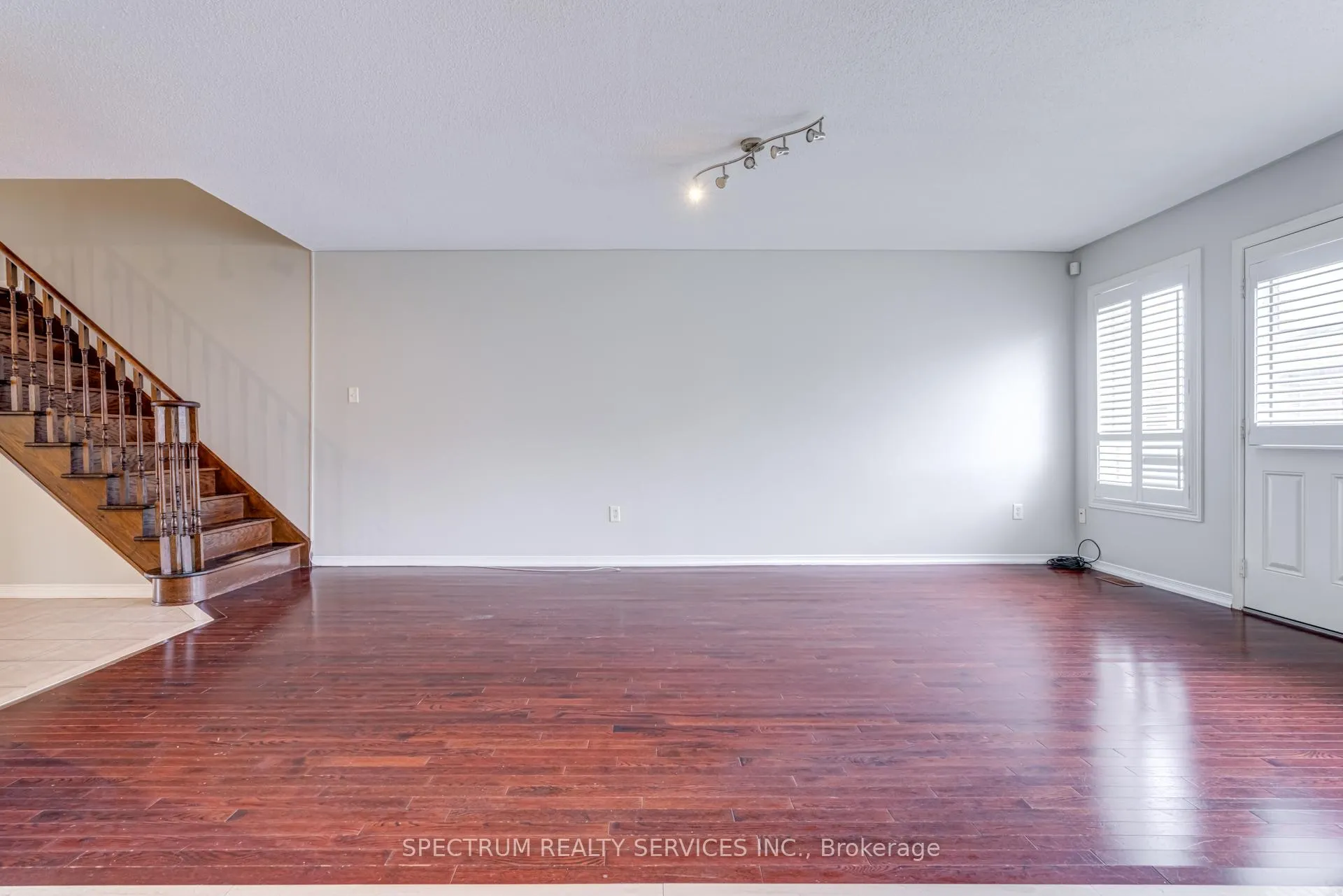Photo 16 of 14 Martell Gate, Aurora, Bayview Northeast — HOMEH