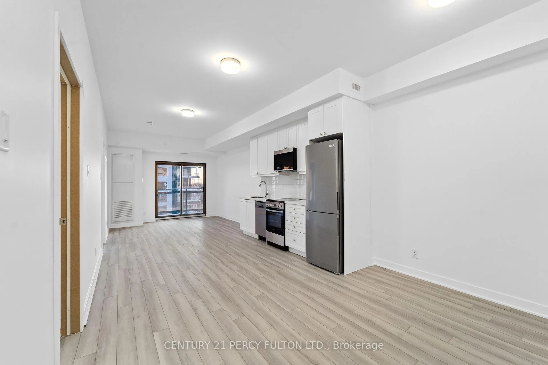 Front of Unit 611, 55 Clarington Boulevard