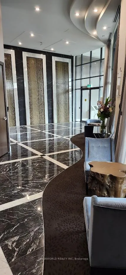 Photo 2 of Unit 101, 7608 Yonge Street, Vaughan, Crestwood-Springfarm-Yorkhill — HOMEH
