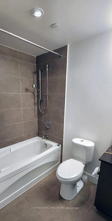 Photo 19 of Unit 101, 7608 Yonge Street, Vaughan, Crestwood-Springfarm-Yorkhill — HOMEH