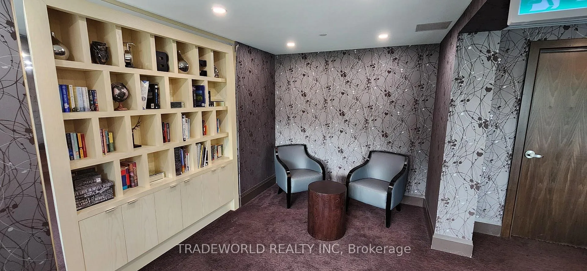 Photo 22 of Unit 101, 7608 Yonge Street, Vaughan, Crestwood-Springfarm-Yorkhill — HOMEH