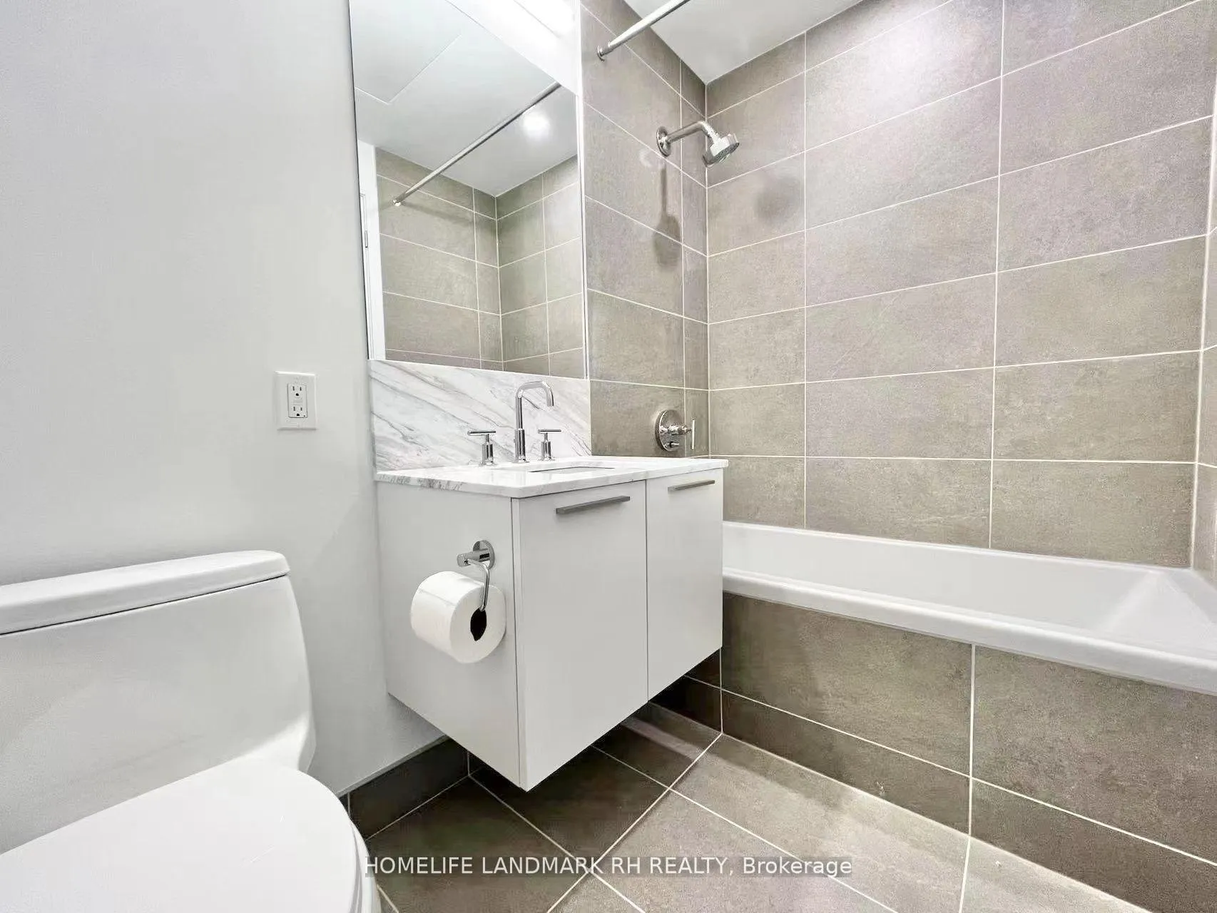 Photo 9 of Unit 511, 3 Gloucester Street, Toronto, Church-Yonge Corridor — HOMEH