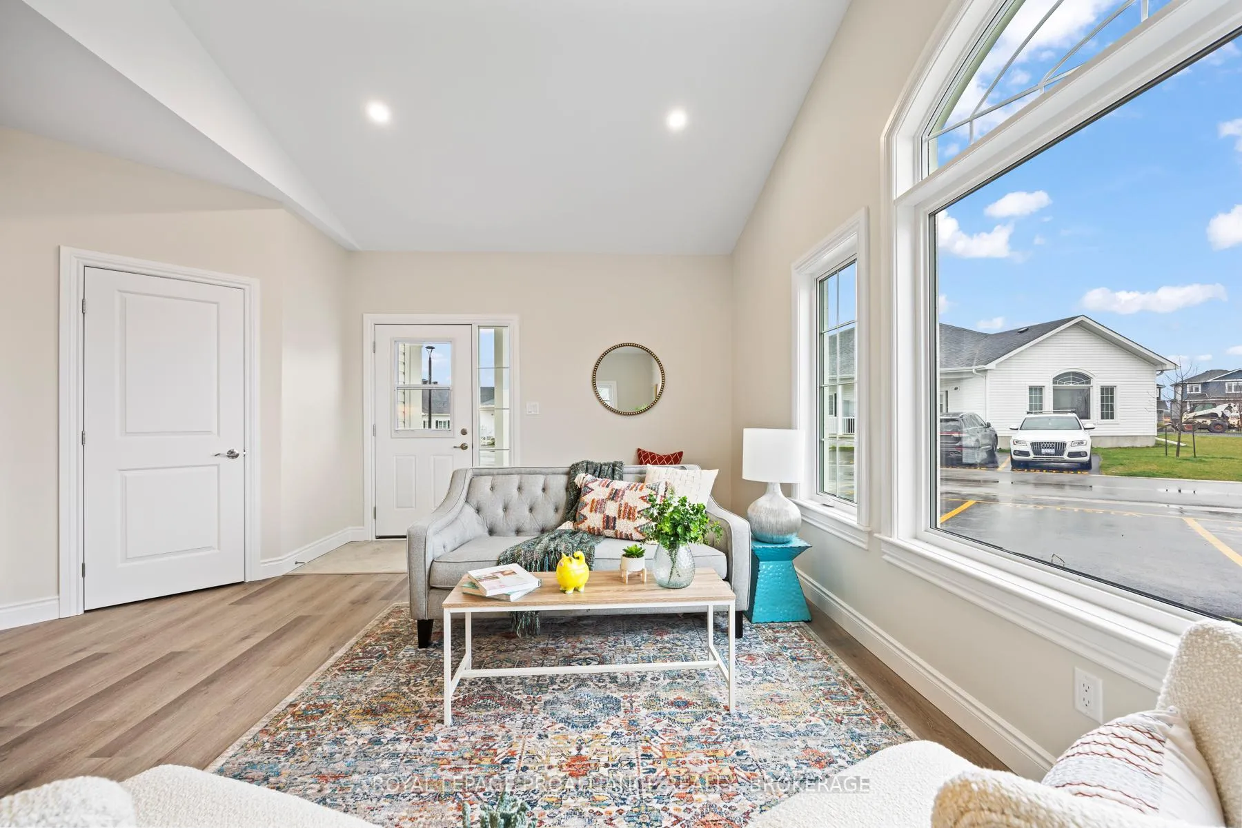 Photo 9 of 43 Carly Place, Loyalist, Amherstview — HOMEH