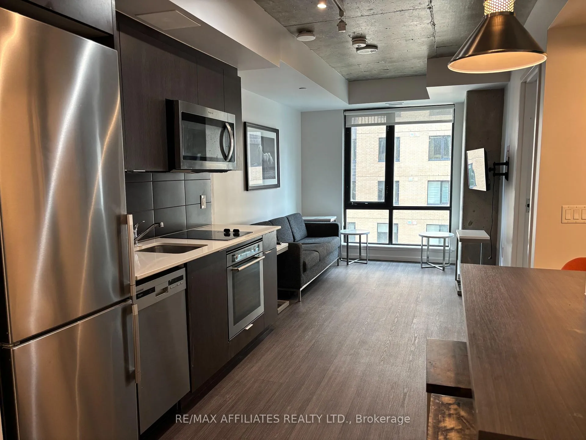 Photo 7 of 105 Champagne Avenue S, Ottawa, West Centre Town — HOMEH