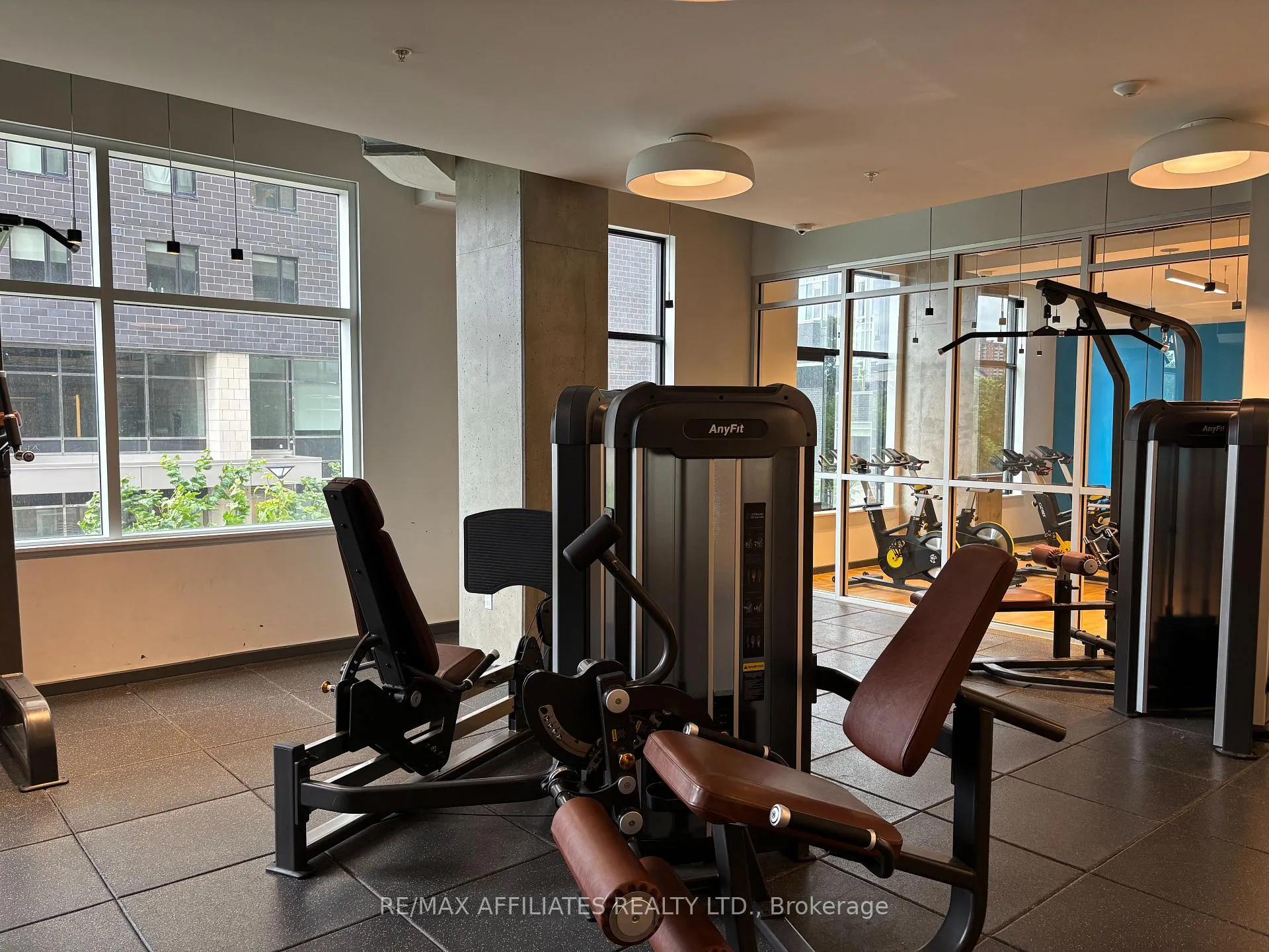 Photo 20 of 105 Champagne Avenue S, Ottawa, West Centre Town — HOMEH