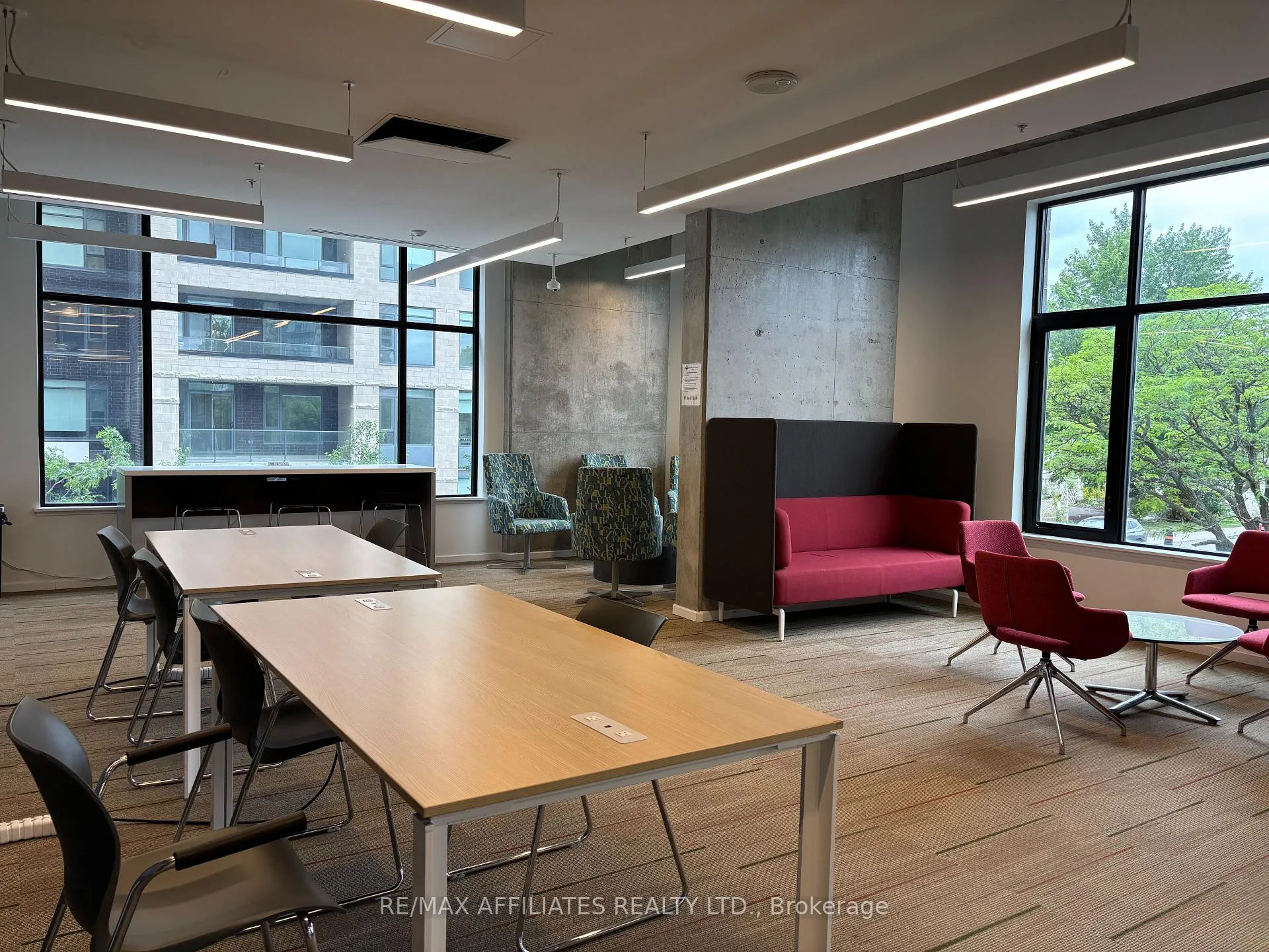Photo 23 of 105 Champagne Avenue S, Ottawa, West Centre Town — HOMEH