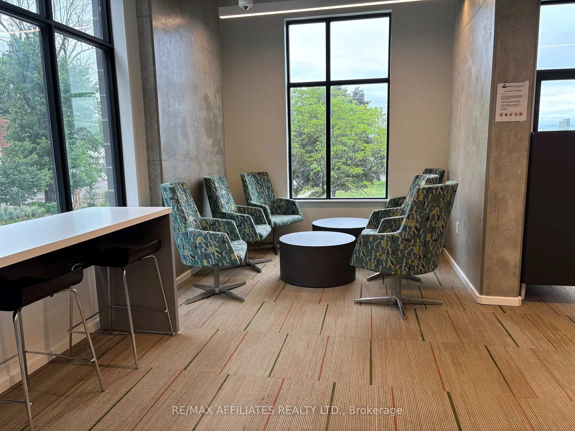 Photo 24 of 105 Champagne Avenue S, Ottawa, West Centre Town — HOMEH