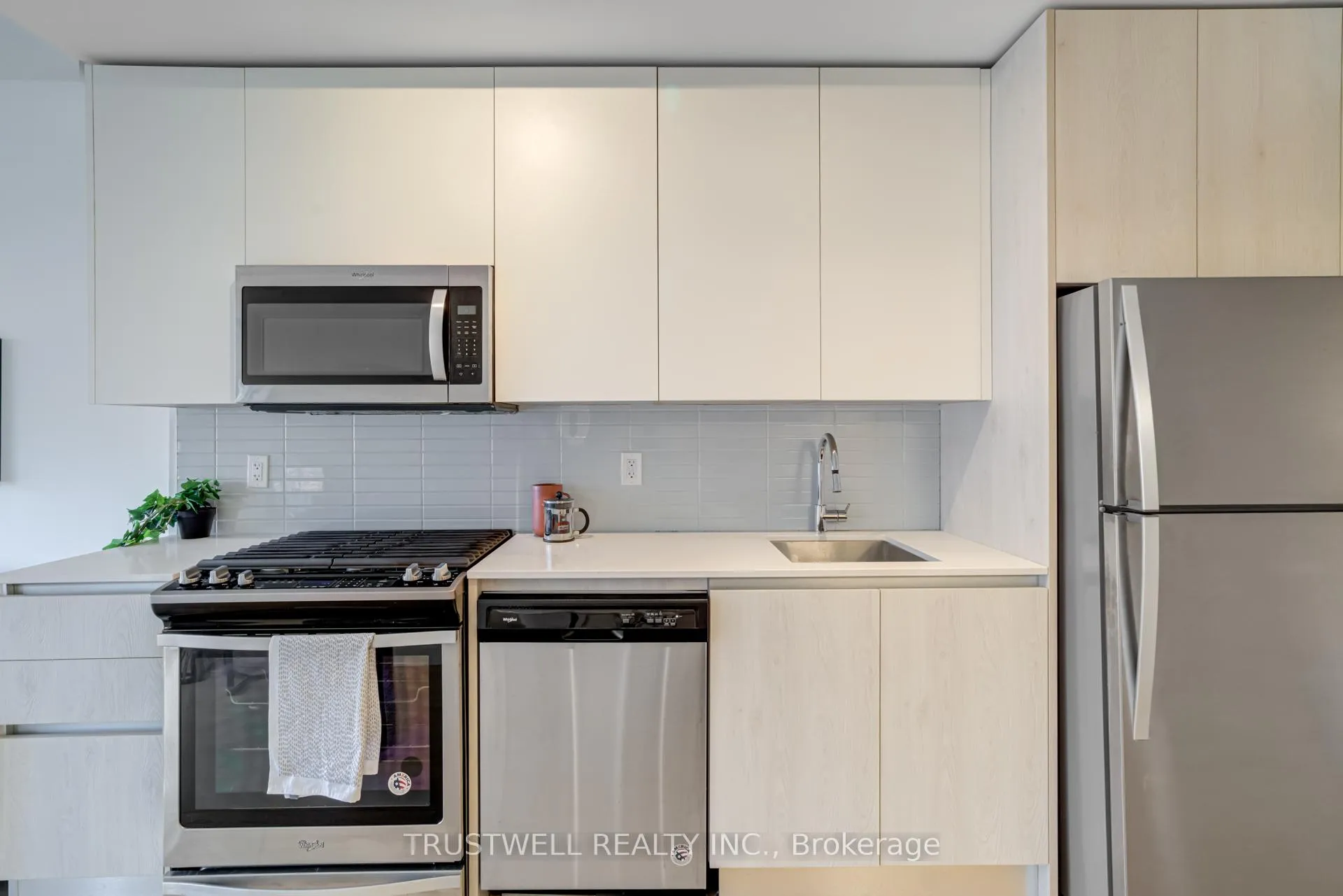 Photo 5 of Unit 613, 2A Church Street, Toronto, Waterfront Communities — HOMEH