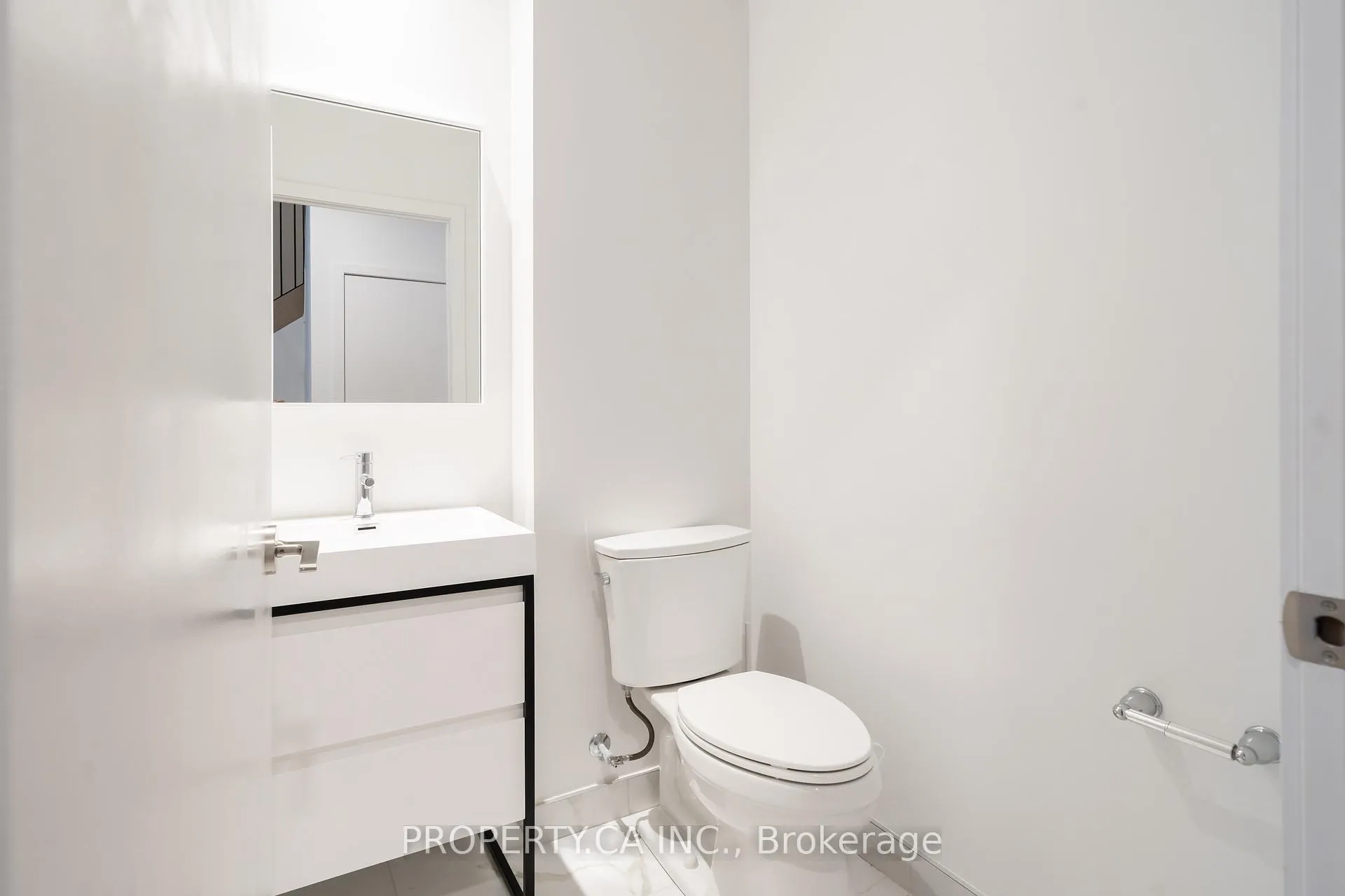 Photo 11 of Unit 127, 164 Logan Avenue, Toronto, South Riverdale — HOMEH