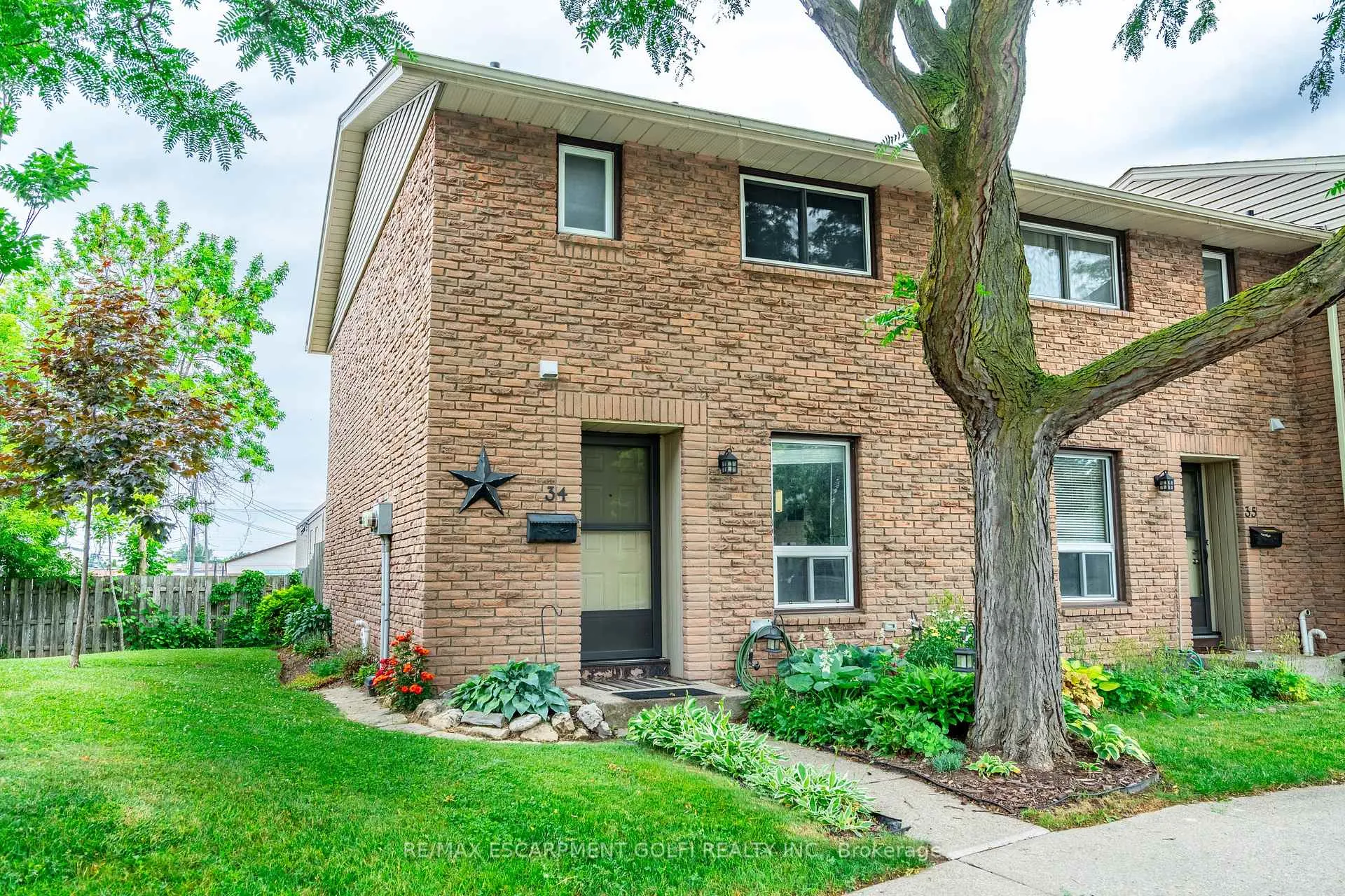 Front of Unit 34, 75 Ventura Drive