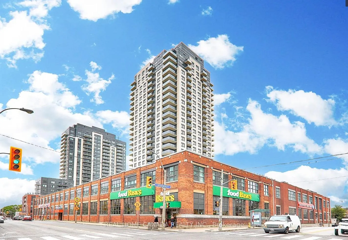 Front of Unit 1803, 1410 Dupont Road