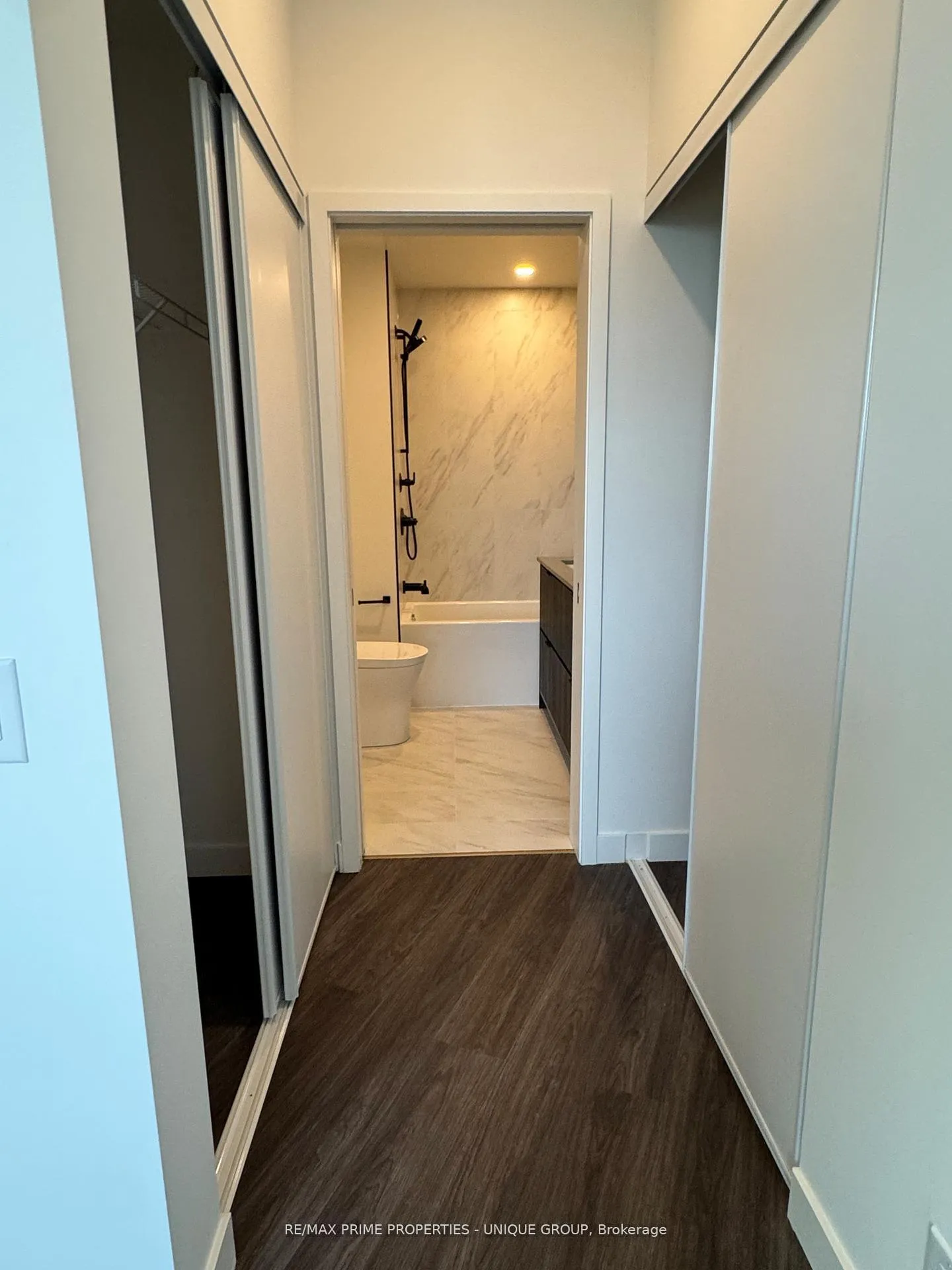 Photo 13 of Unit 712, 1050 Eastern Avenue, Toronto, The Beaches — HOMEH
