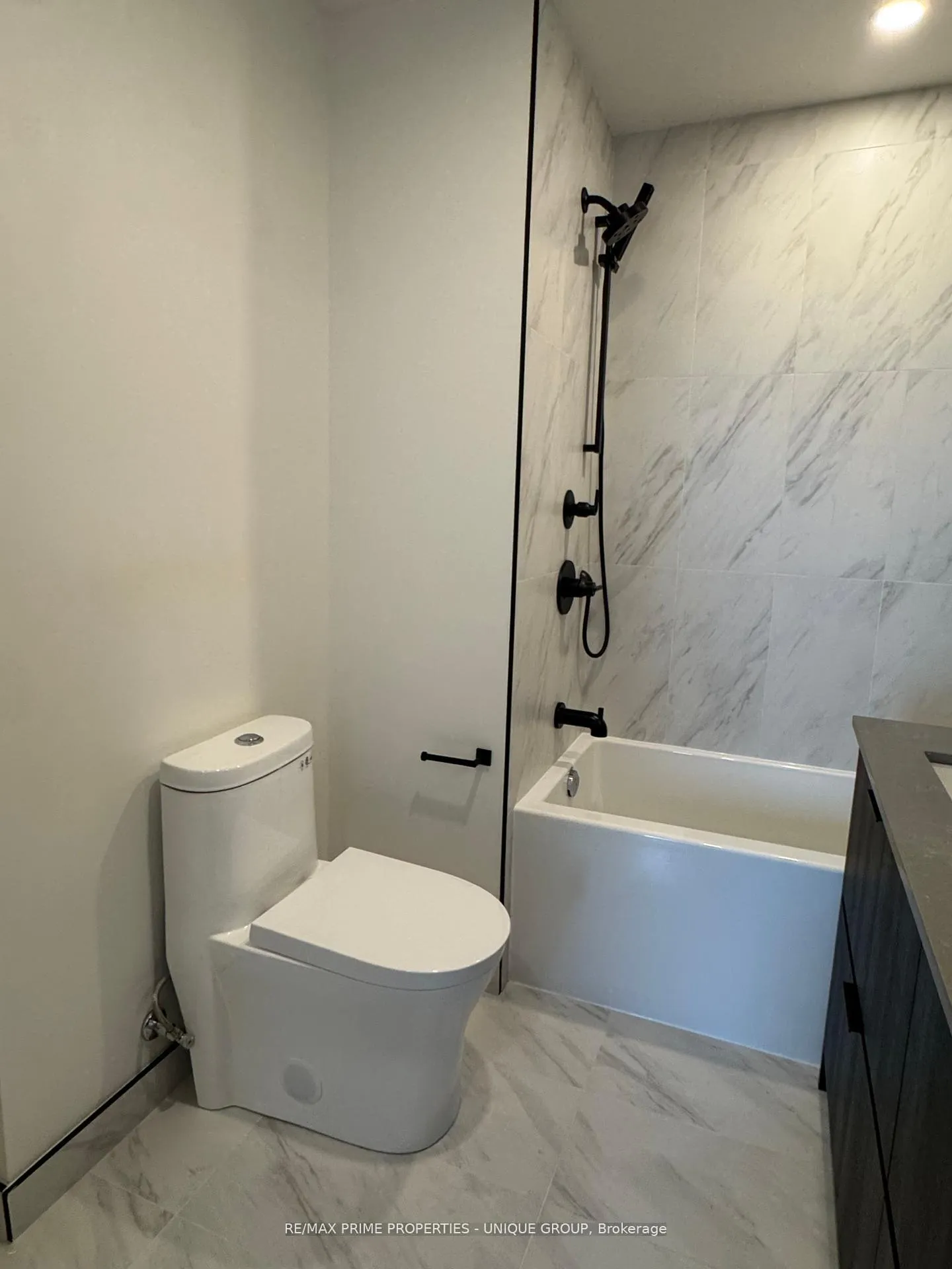 Photo 17 of Unit 712, 1050 Eastern Avenue, Toronto, The Beaches — HOMEH