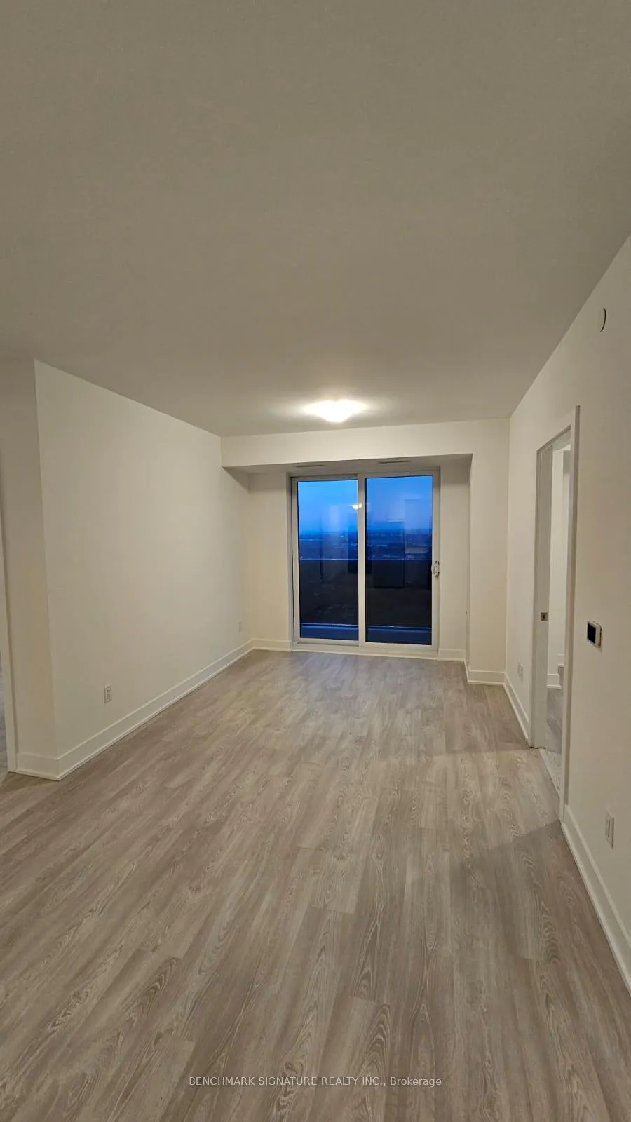 Photo 12 of Unit 2508, 2545 Simcoe Street N, Oshawa, Windfields — HOMEH