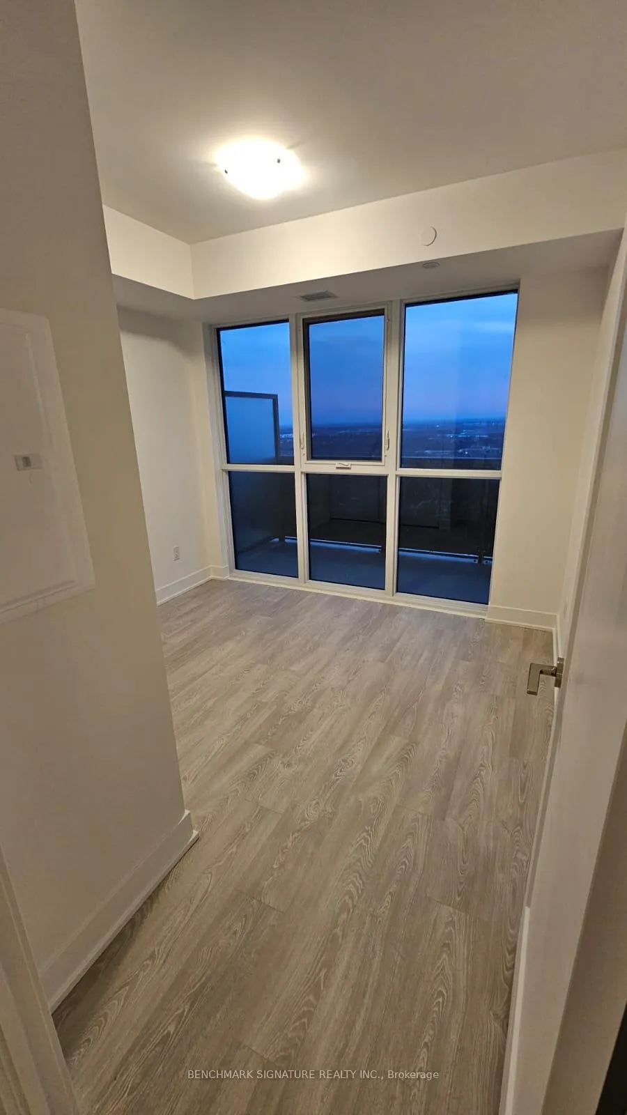 Photo 14 of Unit 2508, 2545 Simcoe Street N, Oshawa, Windfields — HOMEH