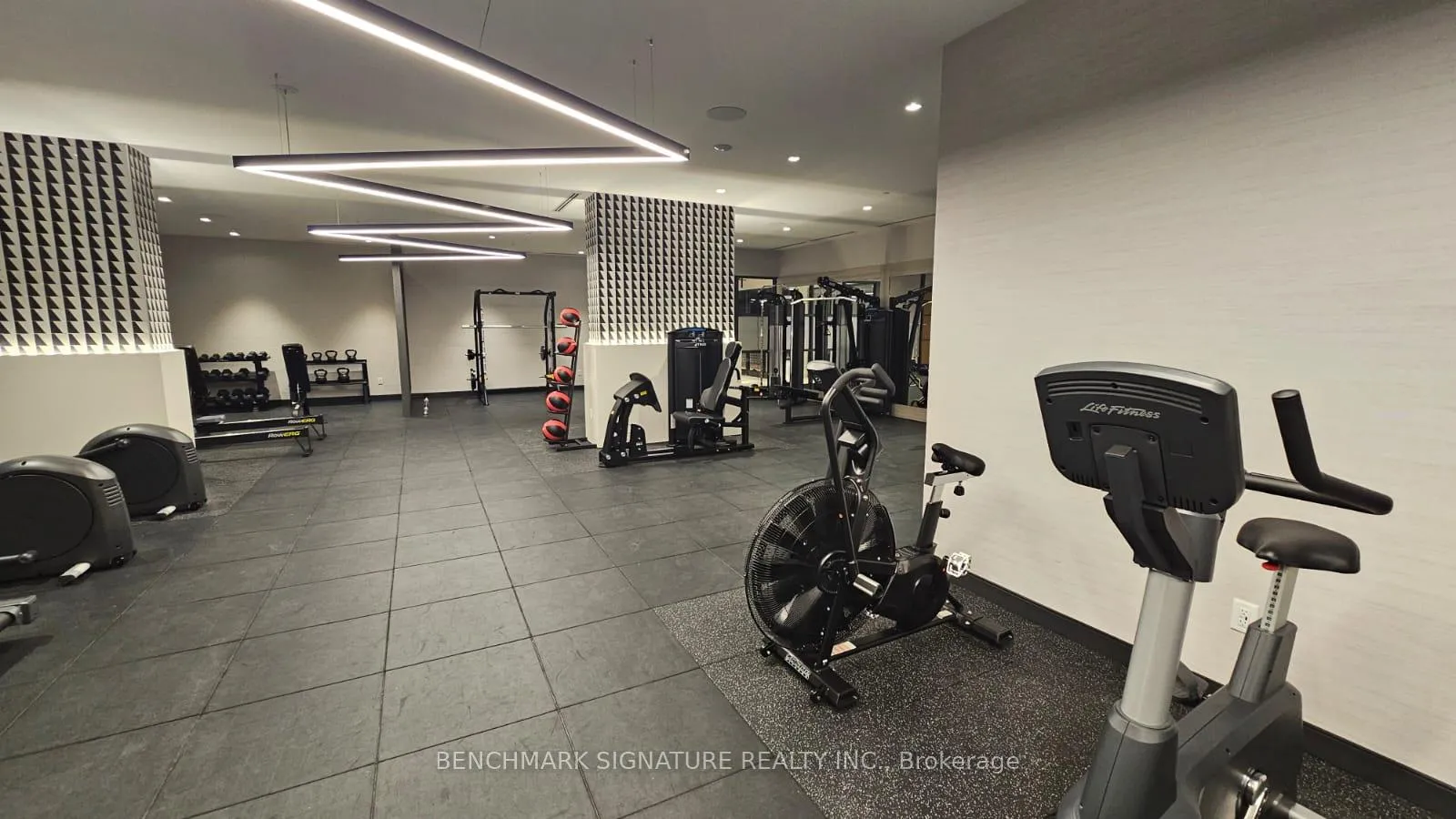 Photo 29 of Unit 2508, 2545 Simcoe Street N, Oshawa, Windfields — HOMEH