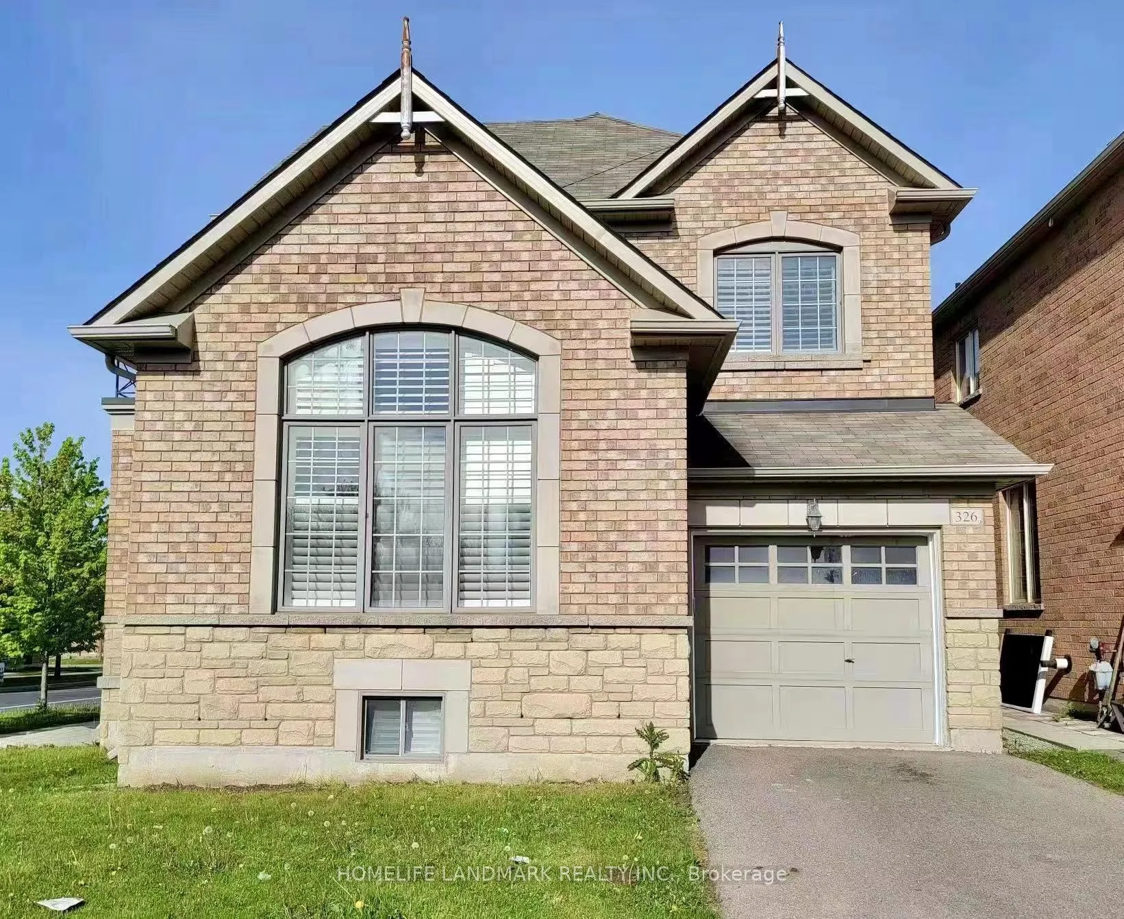 Photo 3 of 326 Williamson Road, Markham, Greensborough — HOMEH