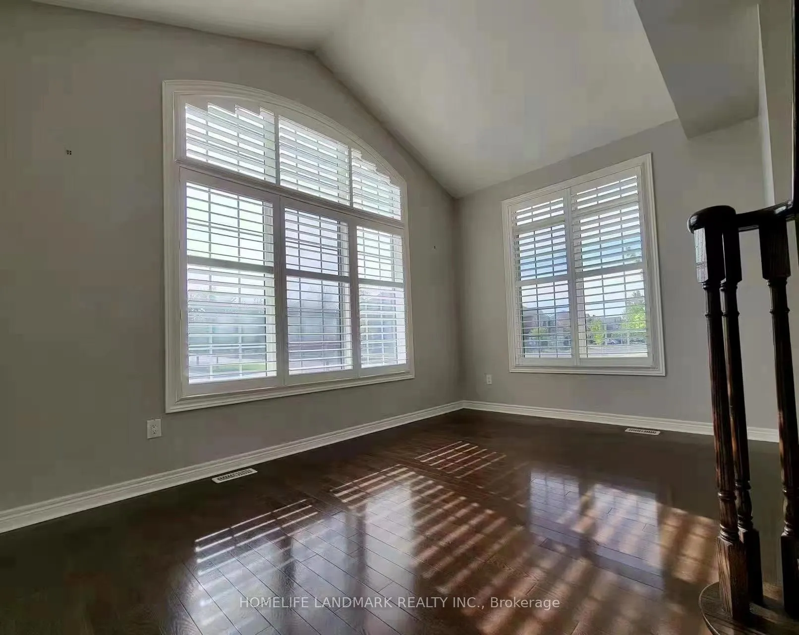 Photo 4 of 326 Williamson Road, Markham, Greensborough — HOMEH