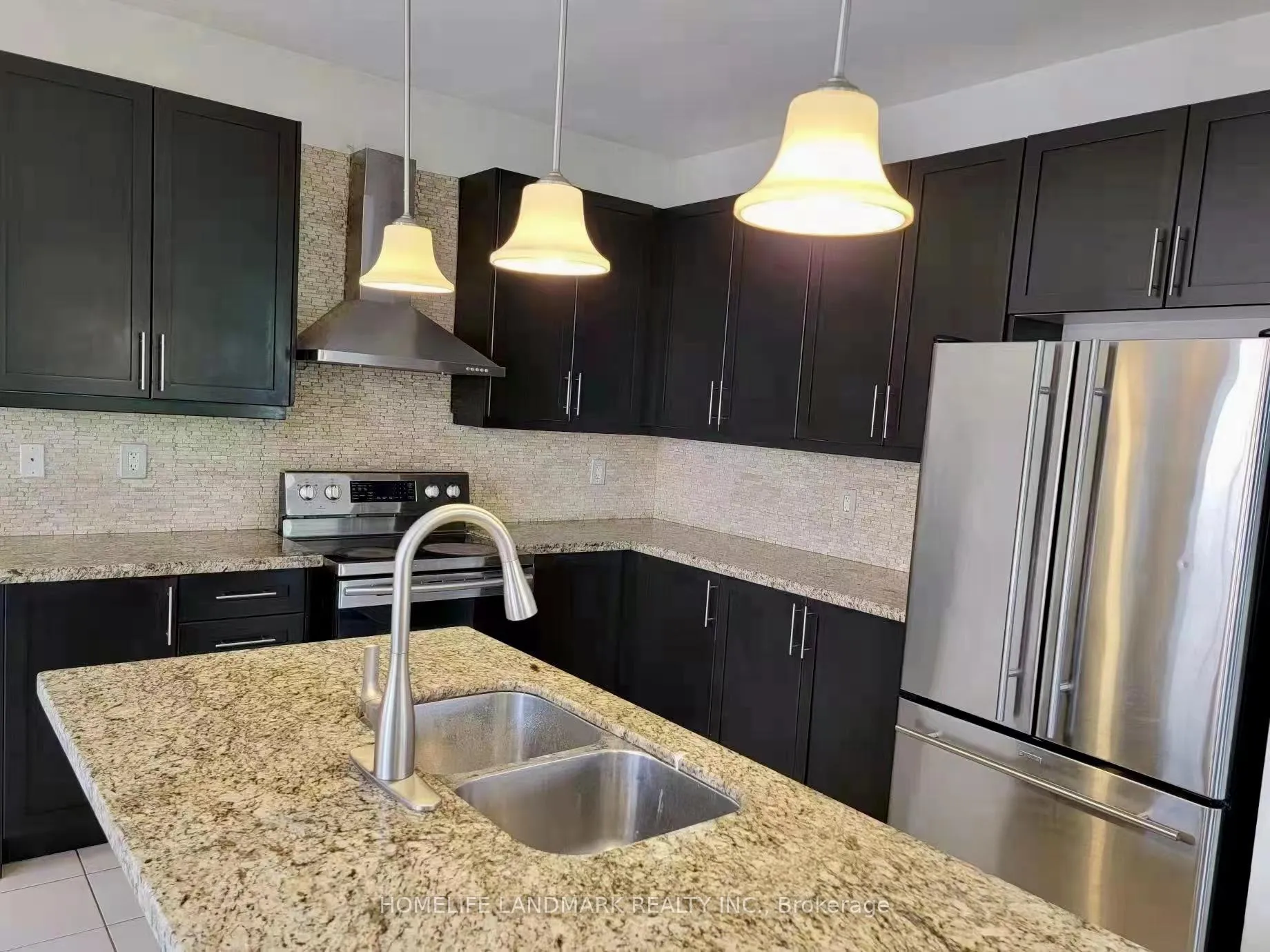 Photo 7 of 326 Williamson Road, Markham, Greensborough — HOMEH