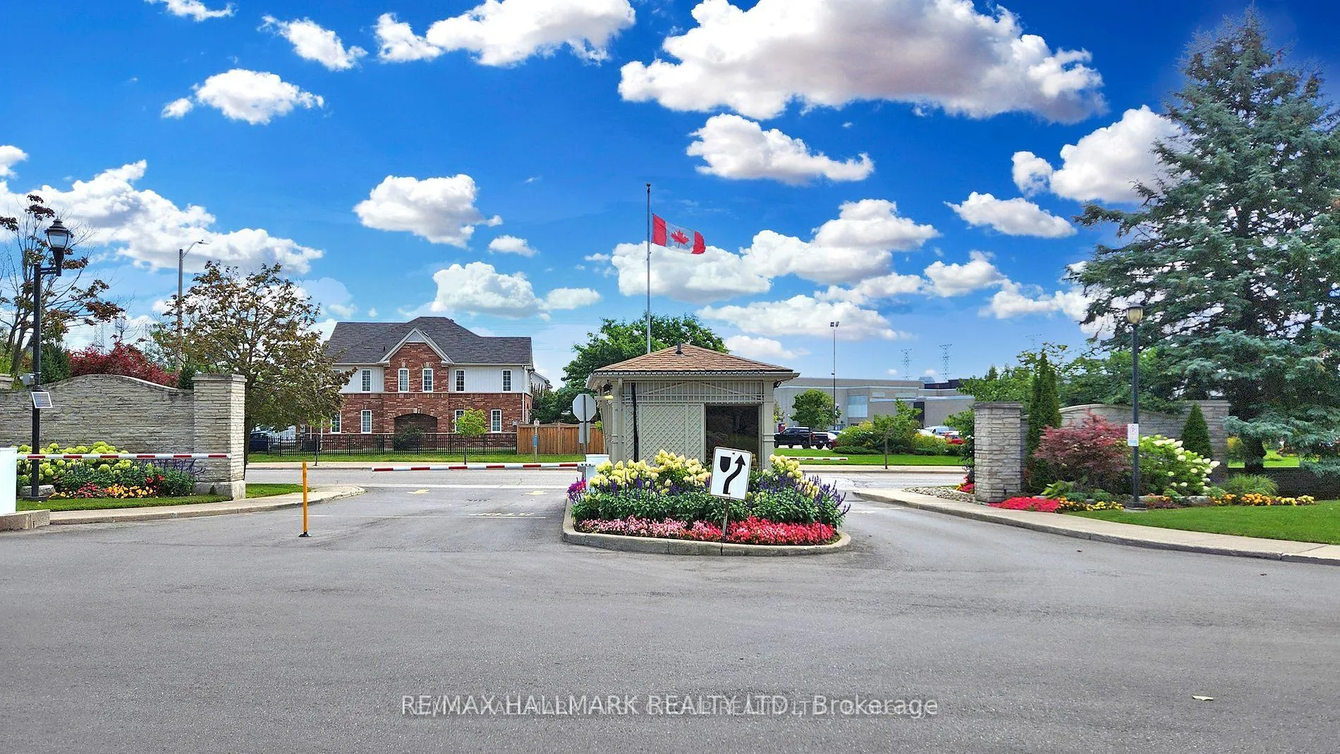 Photo 2 of Unit PH7, 1890 Valley farm Rd., Pickering, Town Centre — HOMEH