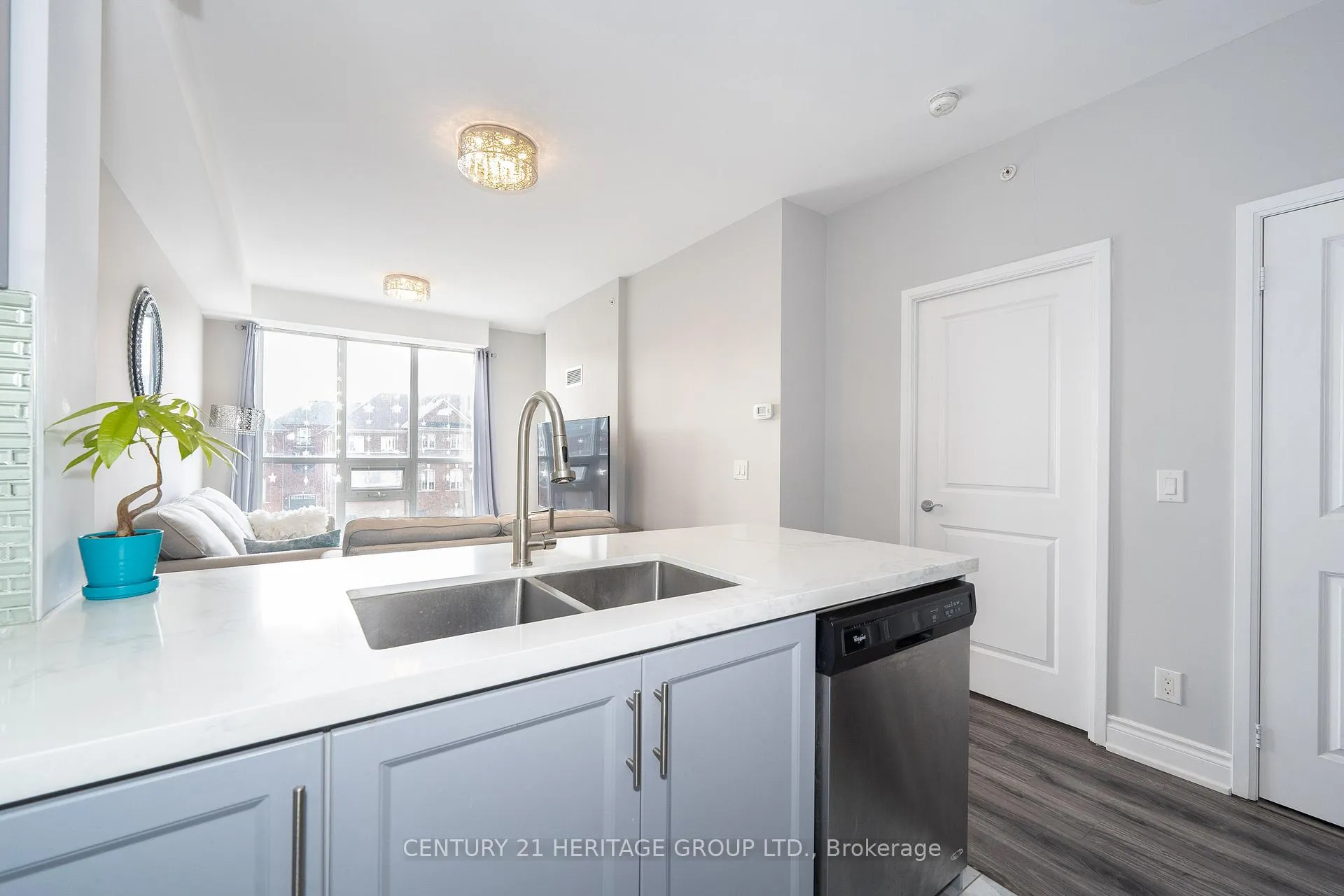 Photo 10 of Unit 315, 9582 Markham Road, Markham, Wismer — HOMEH