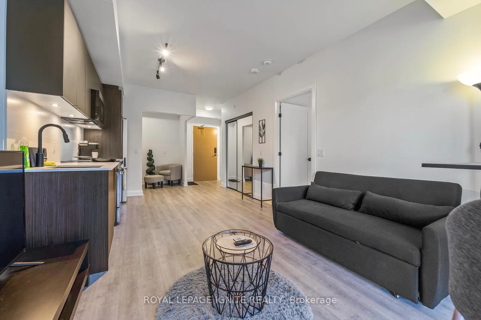 Photo 4 of Unit 213, 2369 Danforth Avenue, Toronto, East End-Danforth — HOMEH