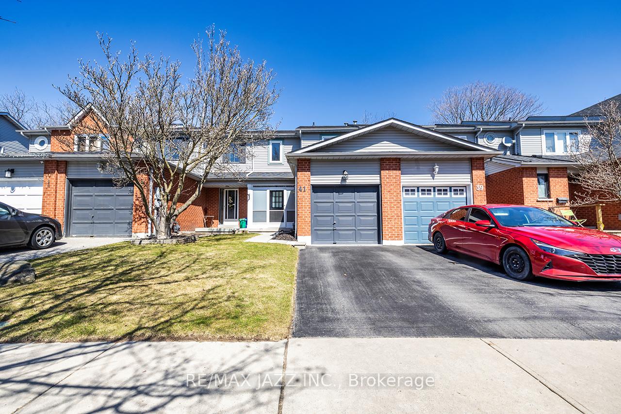 Photo 1 of 41 Galbraith Court, Clarington, Bowmanville — HOMEH