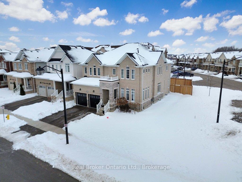 Photo 4 of 37 Drake Avenue, Brant, Paris — HOMEH