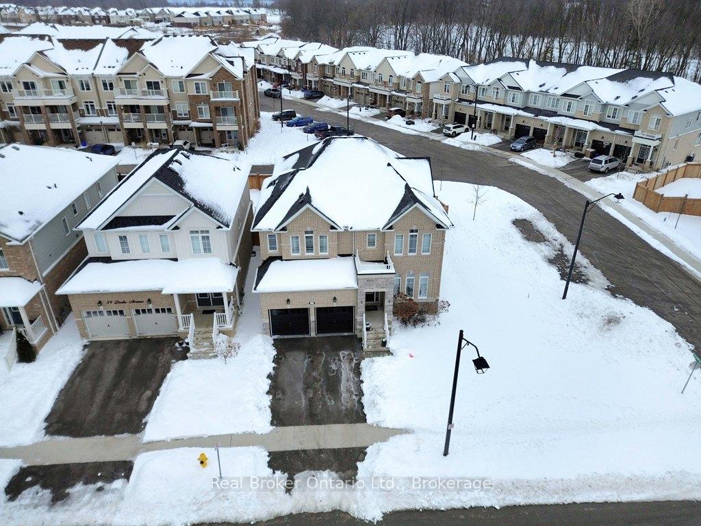 Photo 5 of 37 Drake Avenue, Brant, Paris — HOMEH