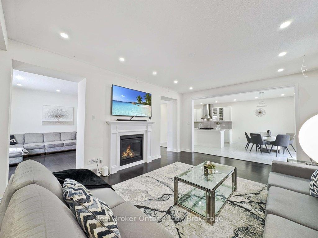 Photo 9 of 37 Drake Avenue, Brant, Paris — HOMEH