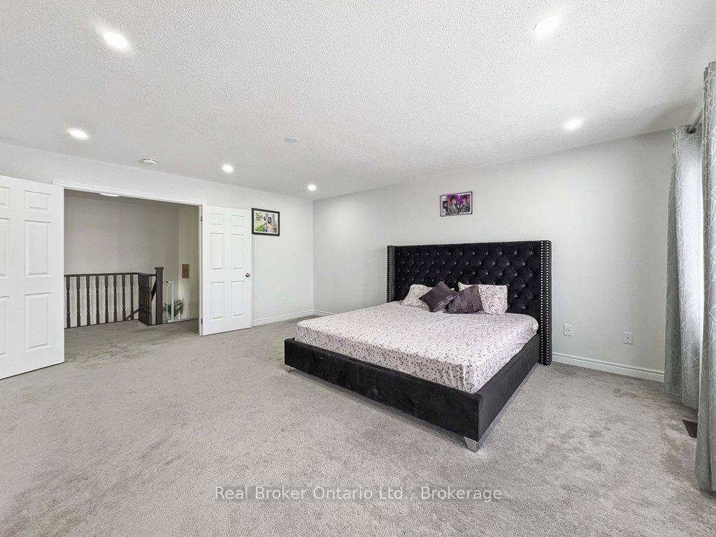 Photo 27 of 37 Drake Avenue, Brant, Paris — HOMEH