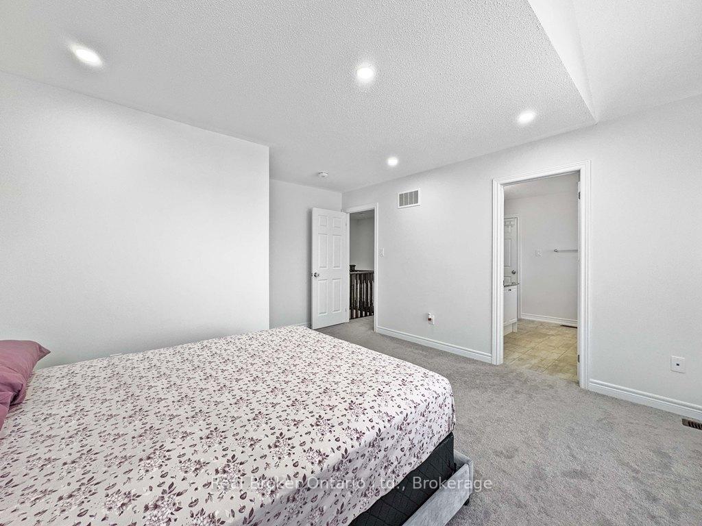 Photo 39 of 37 Drake Avenue, Brant, Paris — HOMEH