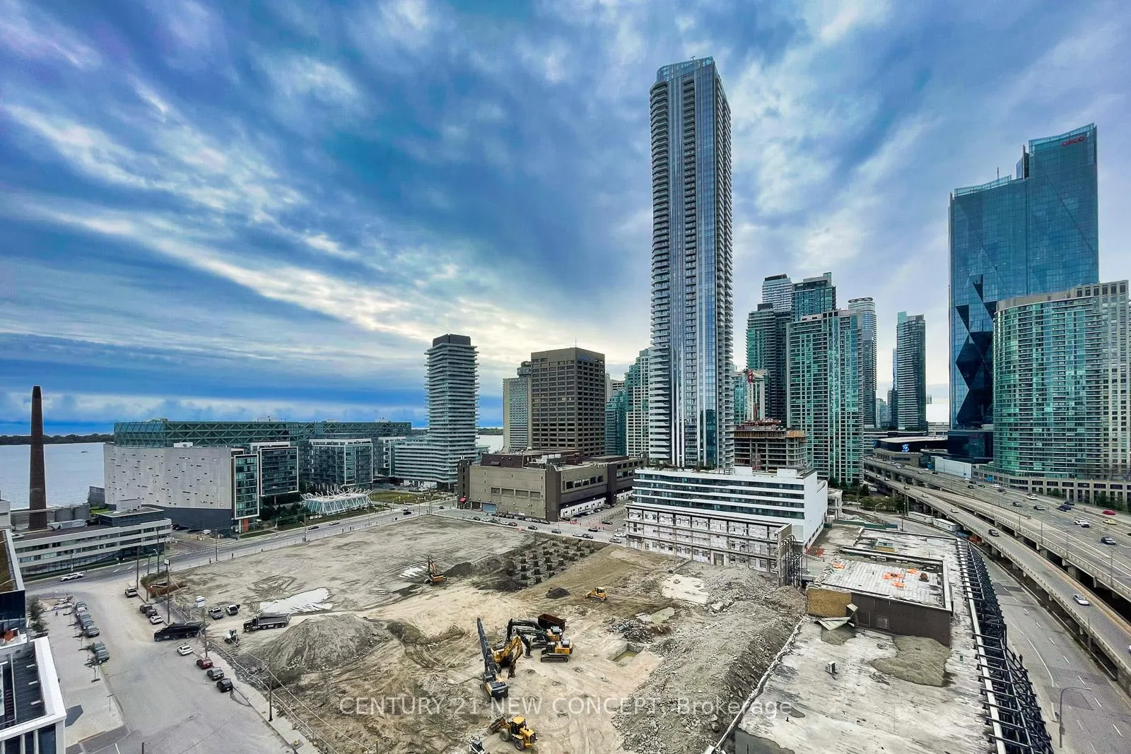 Photo 19 of Unit 1601, 55 Cooper Street, Toronto, Waterfront Communities — HOMEH