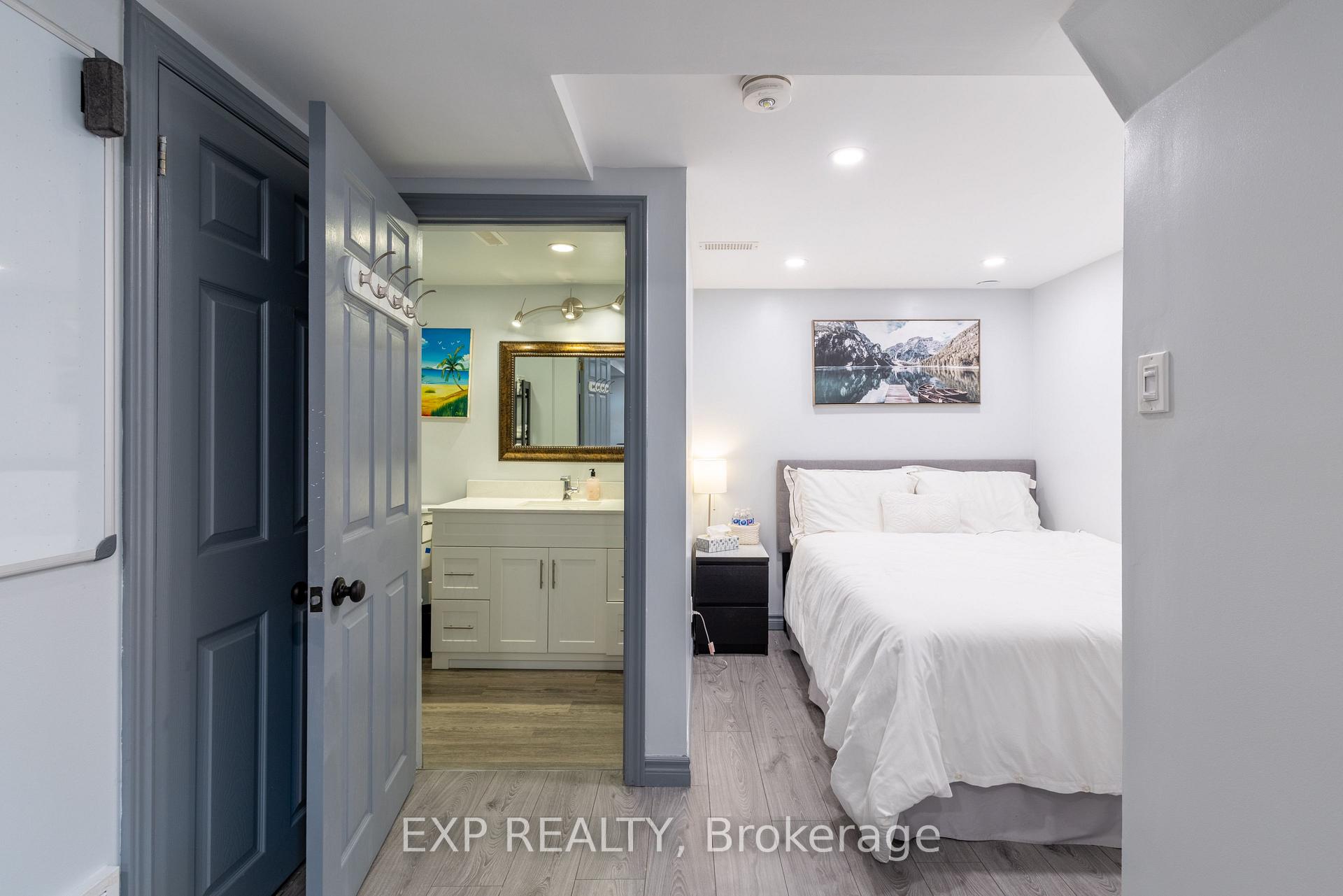 Photo 8 of Unit Lower, 5 Rainbow Court, Georgina, Keswick South — HOMEH