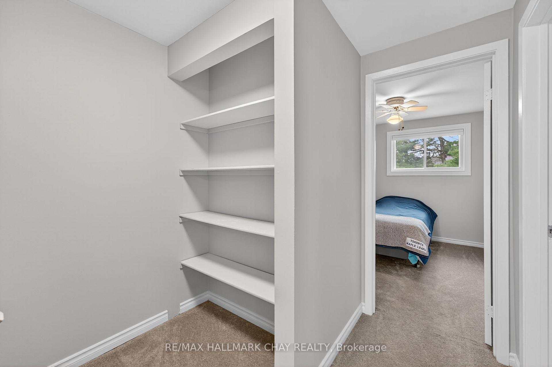 Photo 22 of 36 Mowat Crescent, Barrie, Letitia Heights — HOMEH