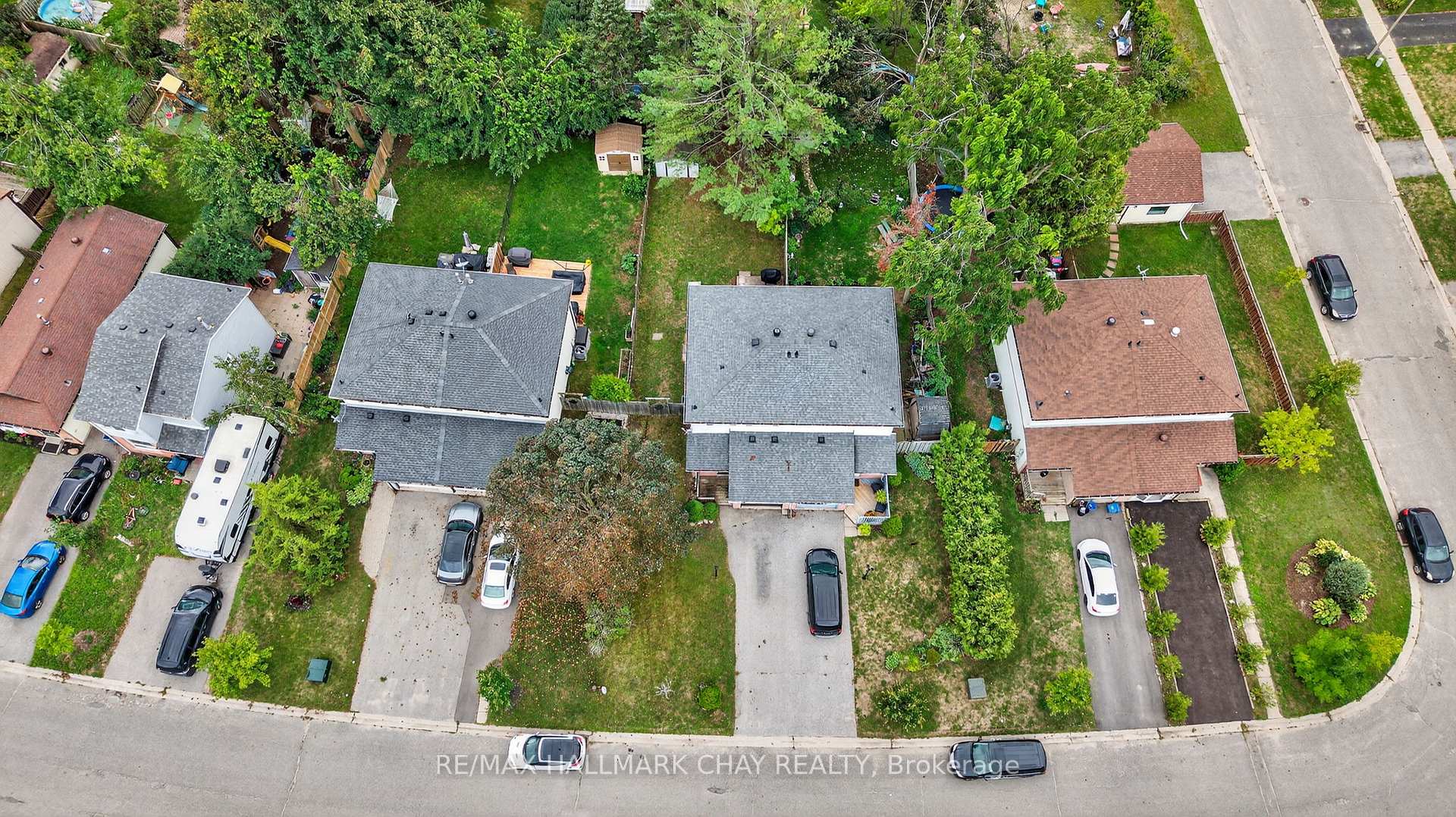 Photo 42 of 36 Mowat Crescent, Barrie, Letitia Heights — HOMEH