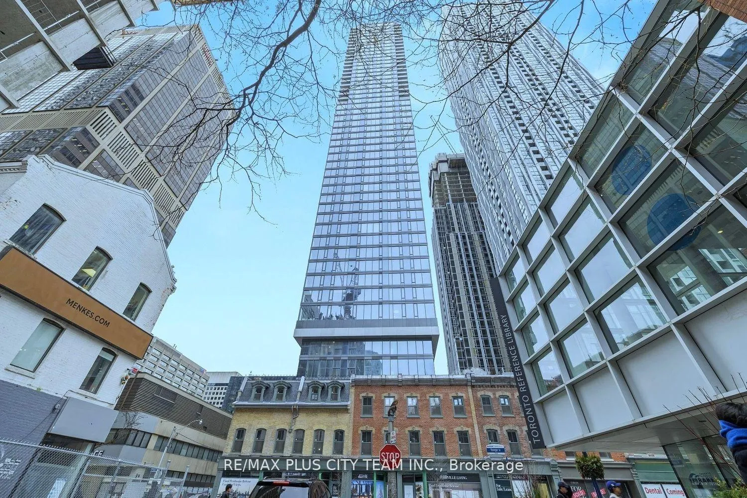 Photo 1 of Unit 607, 8 Cumberland Street, Toronto, The Annex — HOMEH