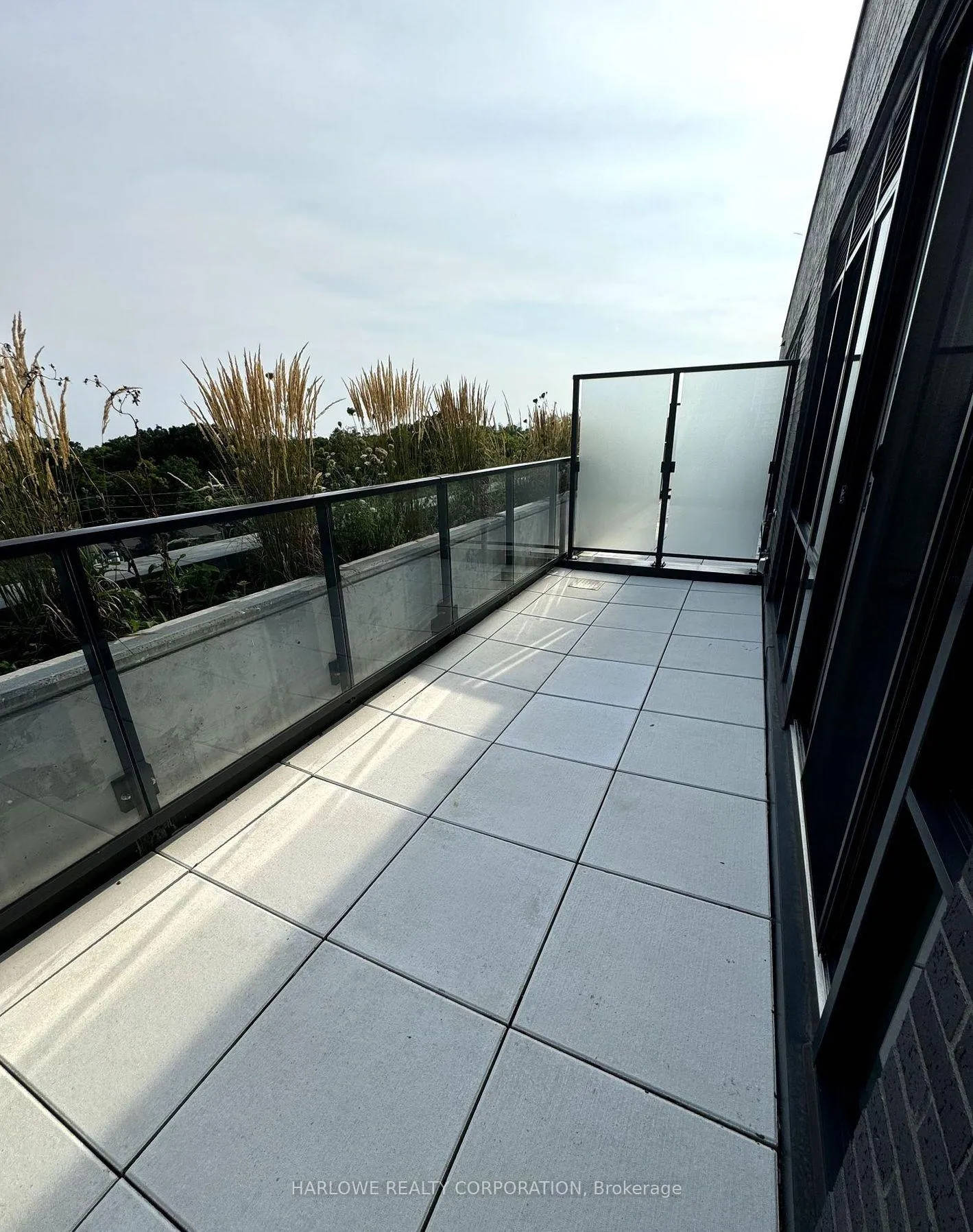 Photo 7 of Unit 613, 2369 Danforth Avenue, Toronto, East End-Danforth — HOMEH