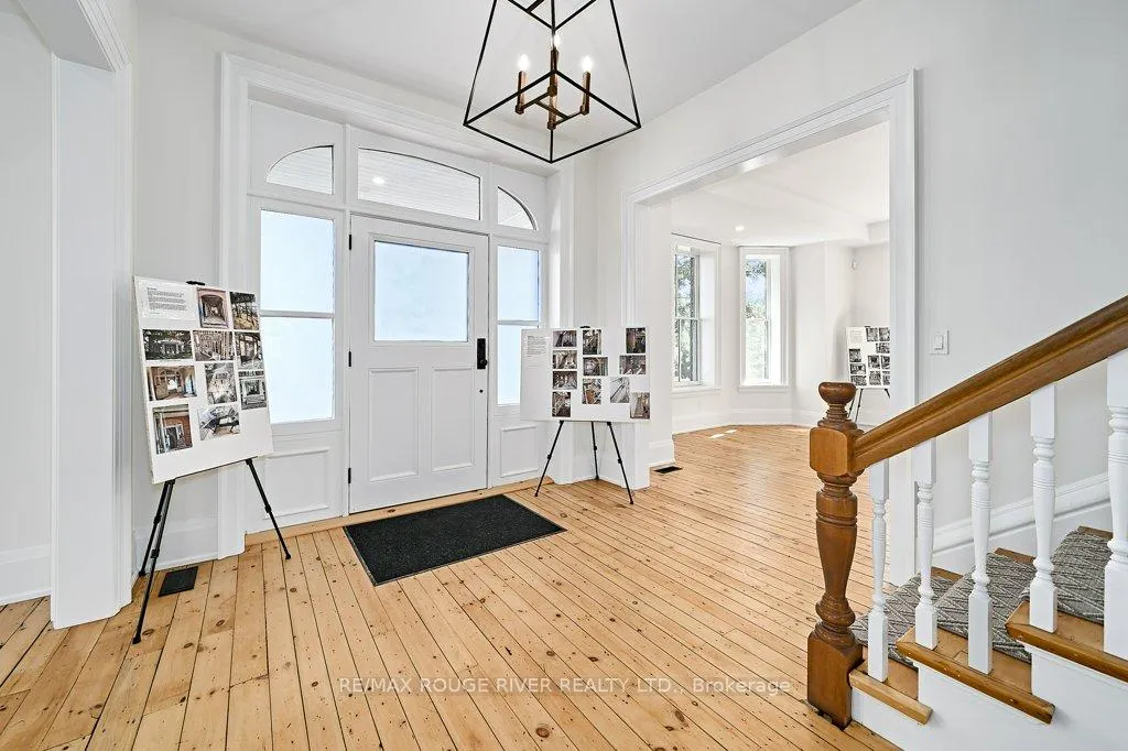 Photo 10 of 145 Belmont Drive, Clarington, Newcastle — HOMEH
