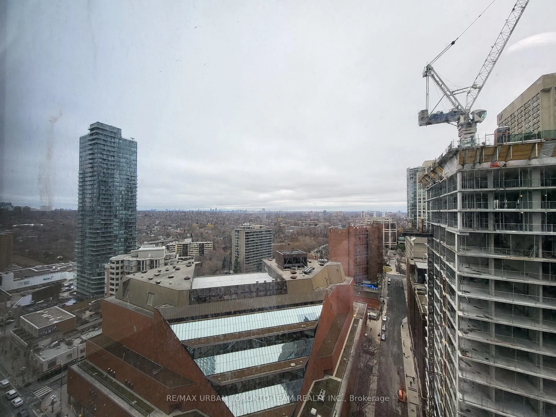 Photo 15 of Unit 1907, 8 Cumberland Street, Toronto, The Annex — HOMEH