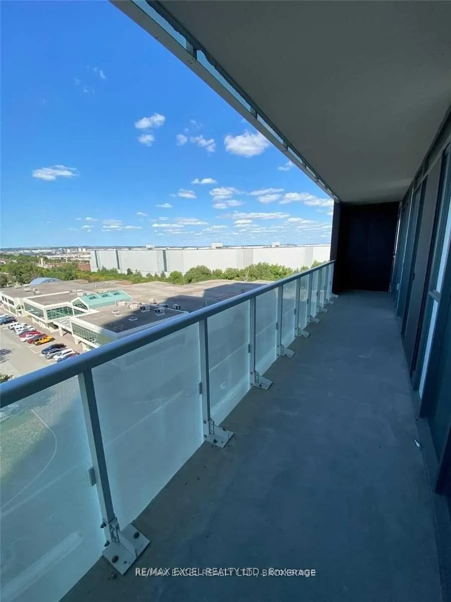 Photo 5 of Unit 814, 7895 Jane Street, Vaughan, Concord — HOMEH