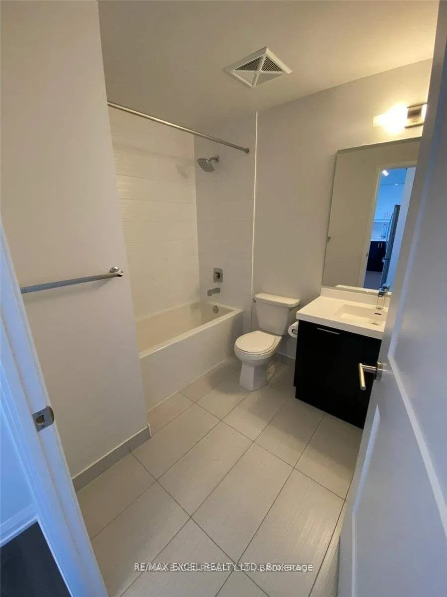 Photo 13 of Unit 814, 7895 Jane Street, Vaughan, Concord — HOMEH
